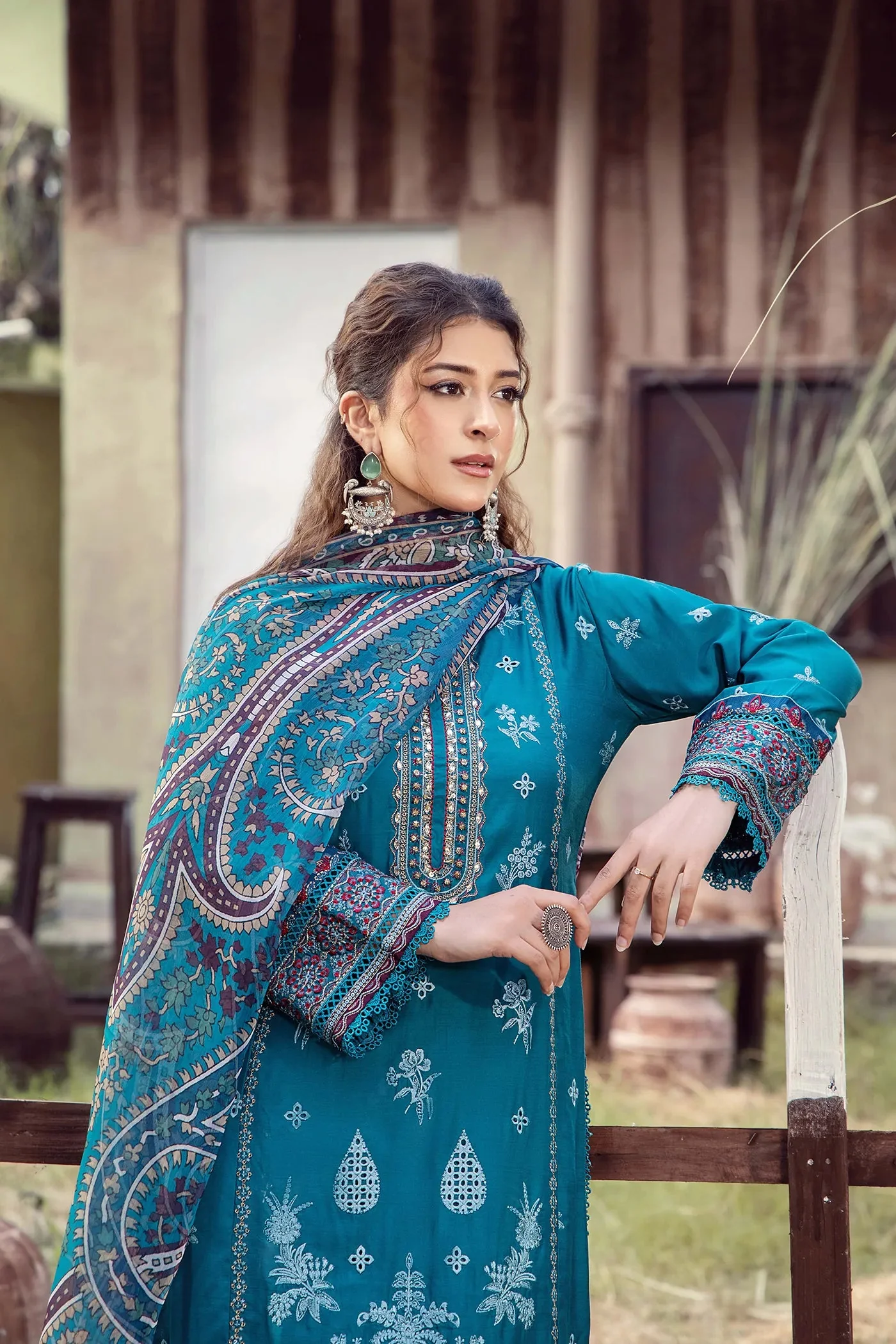 Adan Libas  Viscose 7850 Winter Collection 2025 - Image 2