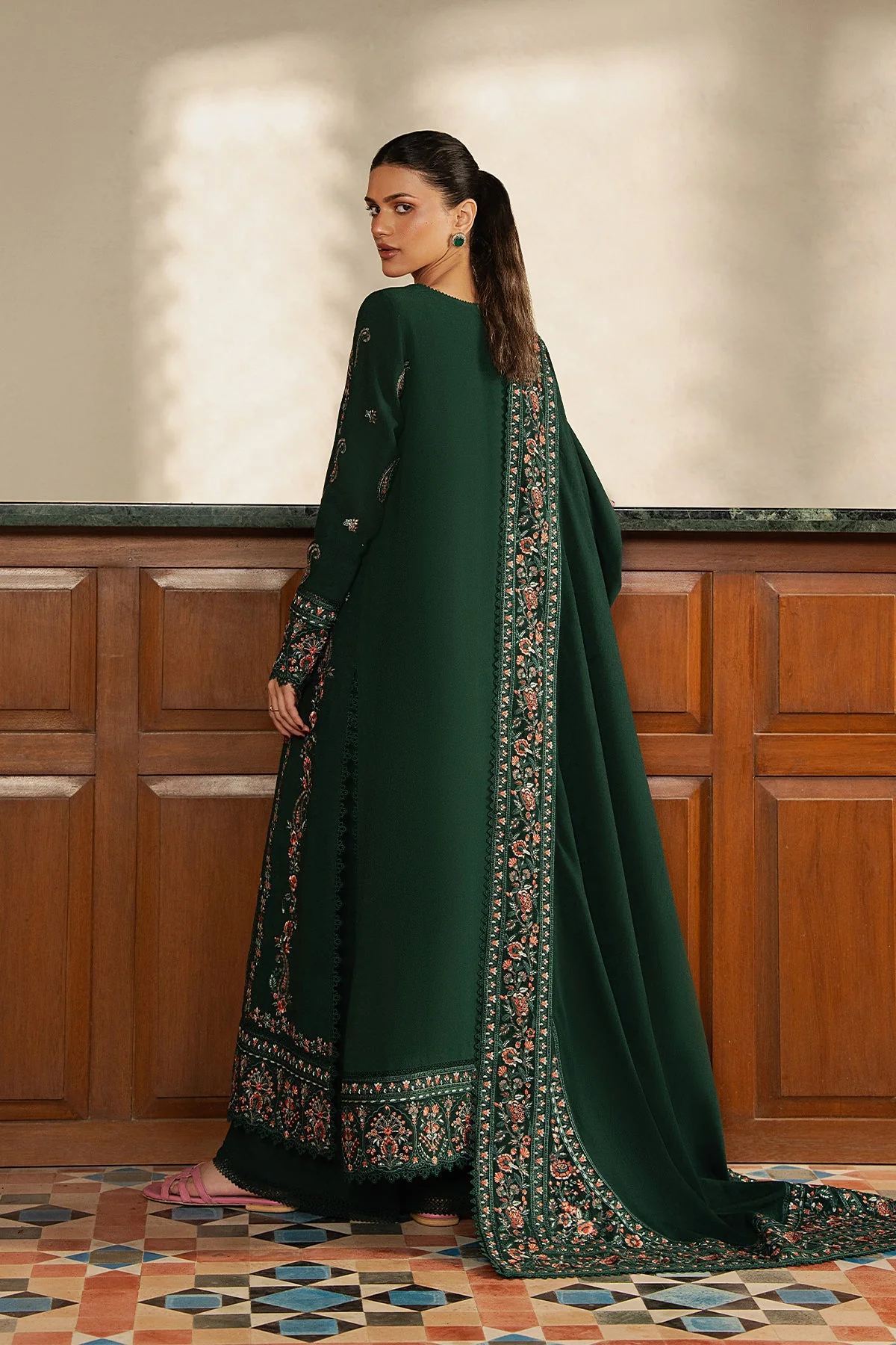 Afrozeh Arden October Winter Pret 2025 - Image 2