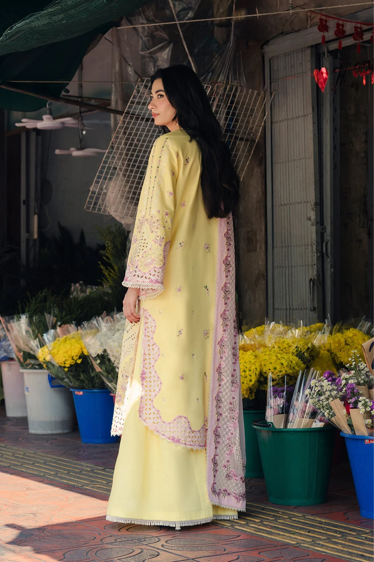 Afrozeh Lamha Mulaqaat Festive Lawn 2026 - Image 2