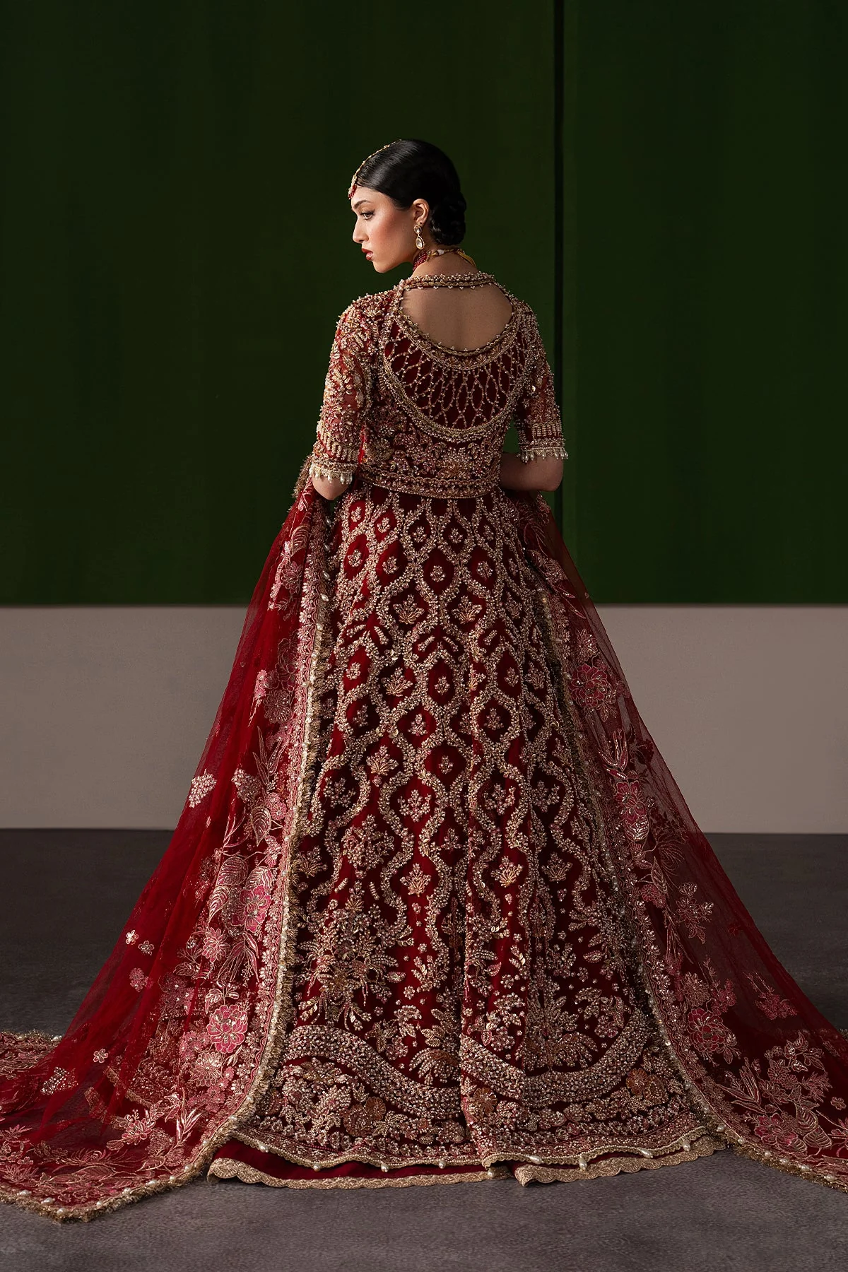 Afrozeh Rosaline The Brides Edit 2026 - Image 2