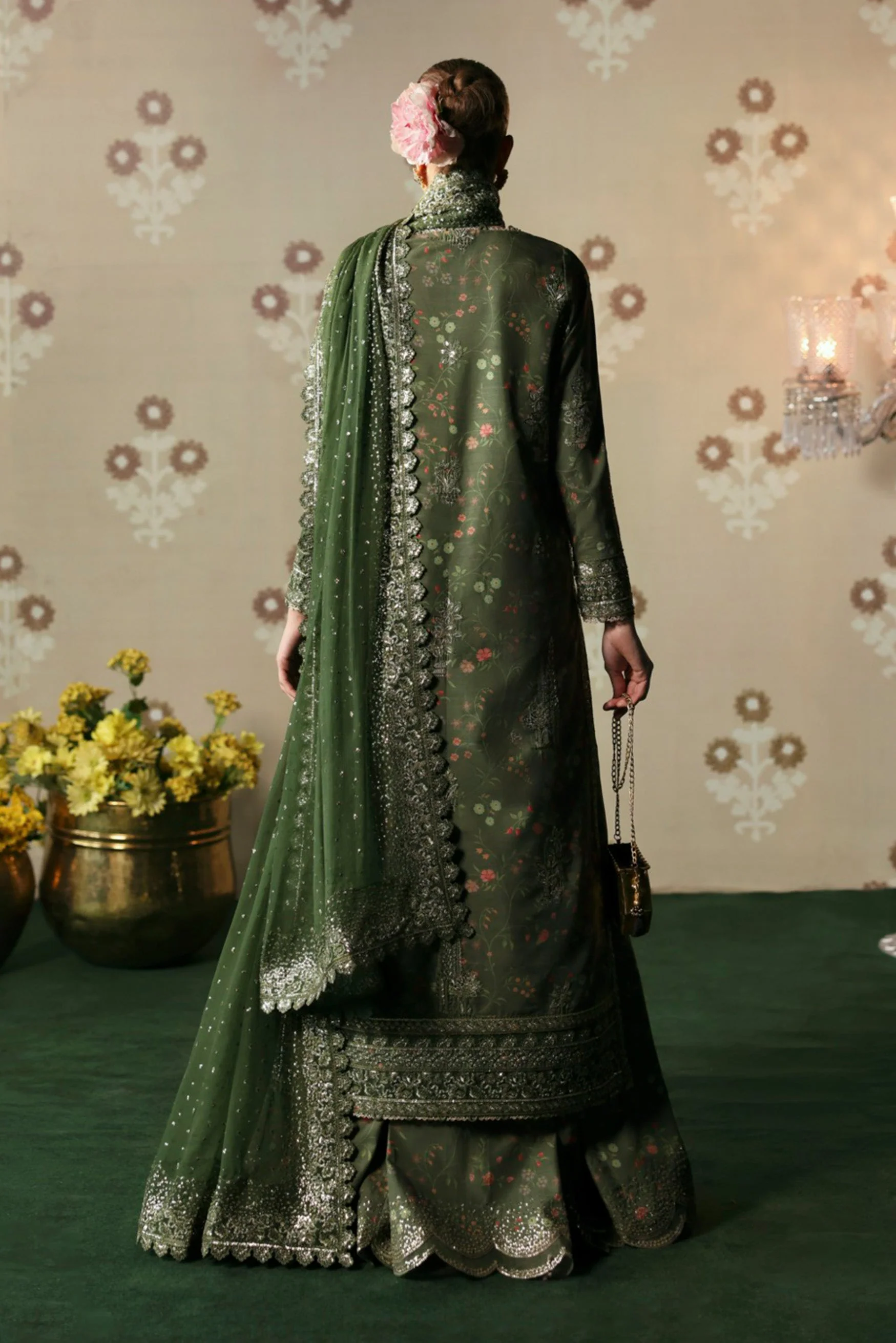 Afrozeh Zeba Divani Silk Edit 2024 - Image 2