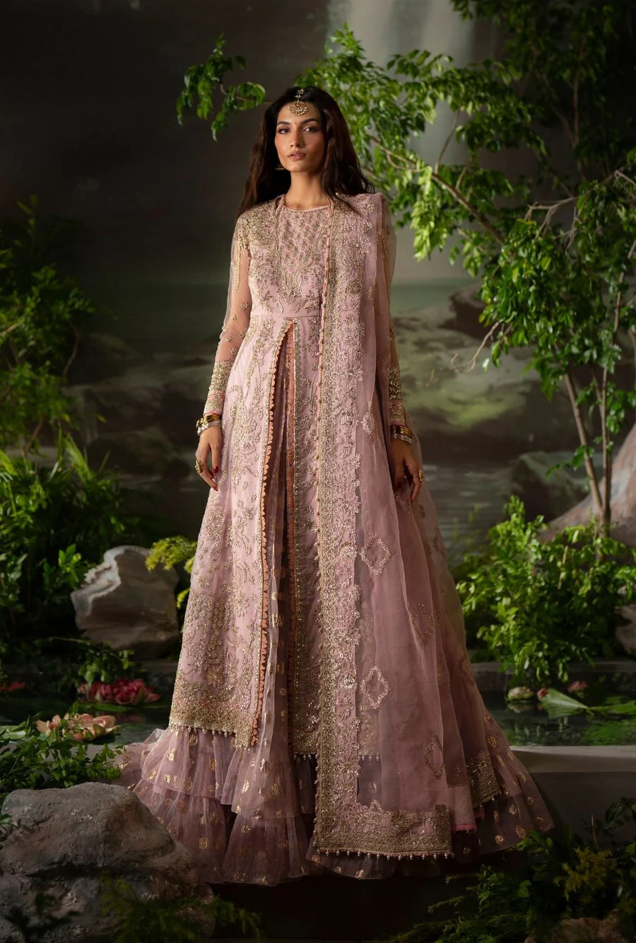 AJR Couture Dhanak Dastan e Ishq 2025