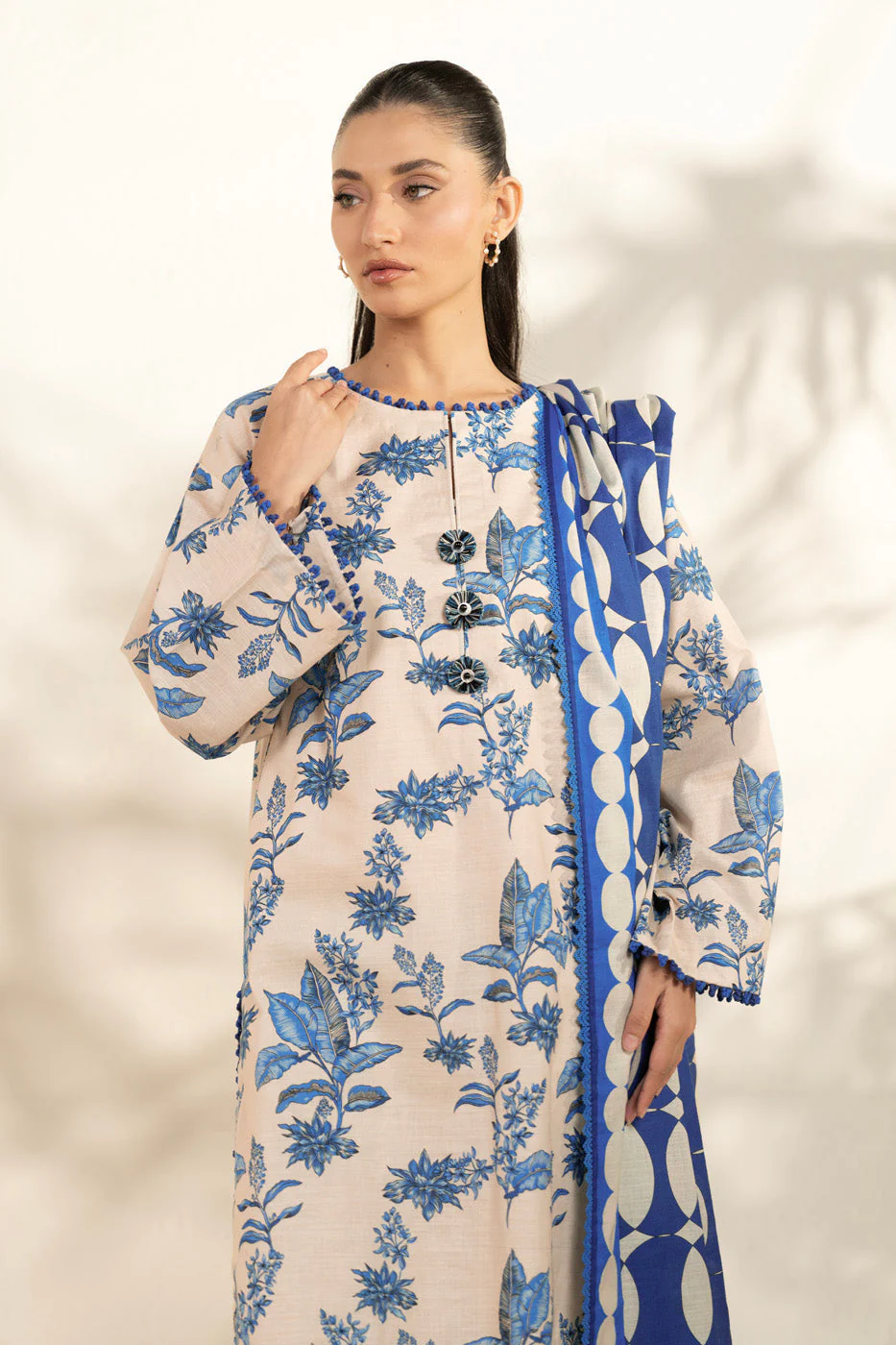 Alkaram FW-173-25-1-Beige Winter Collection 2025 - Image 2