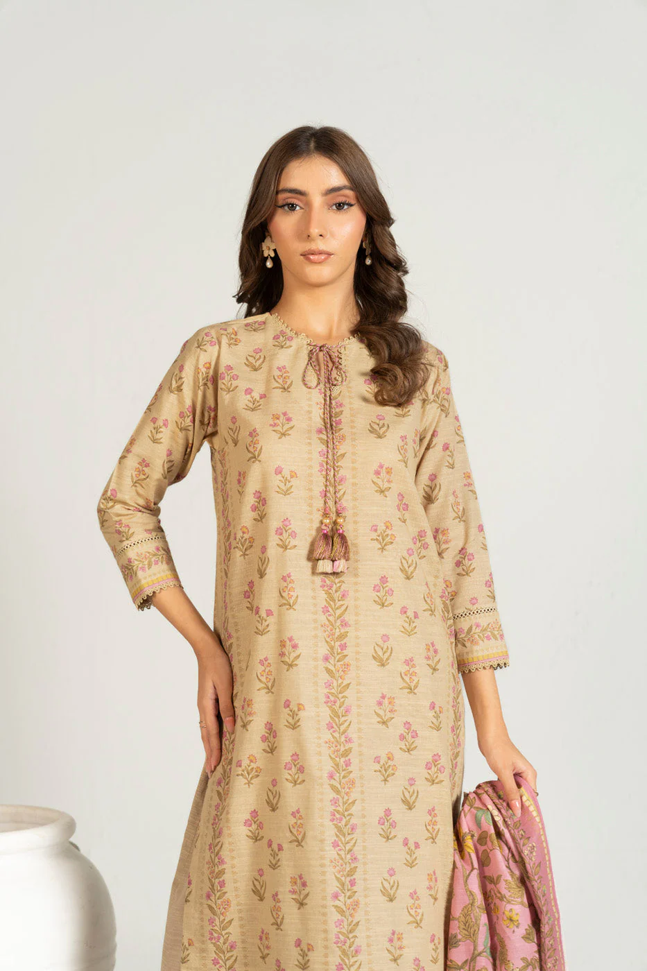 Alkaram FW-99.1-25-1-Pink Winter Collection 2025 - Image 2