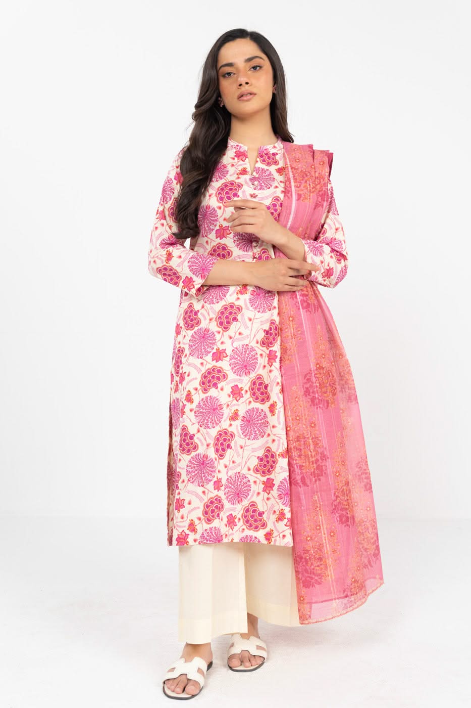 Alkaram Studio GFSU6075-Beige Pink Husn-E-Eid 2025