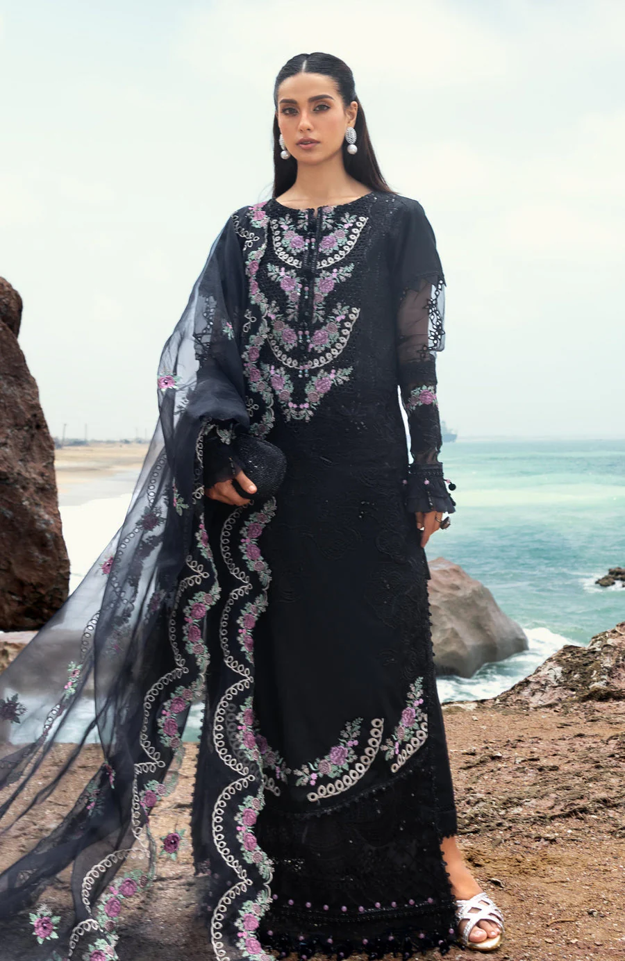 Alzohaib MLL-26-03 Mahiymaan Luxury Lawn 2026 - Image 2