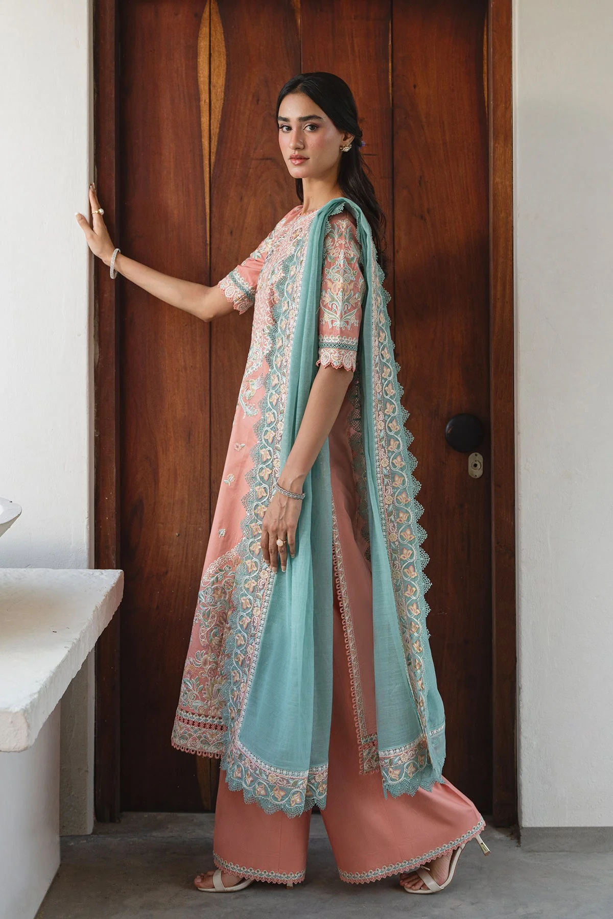 Ayzel Dove Whisper Embrodered Lawn 2026 - Image 2