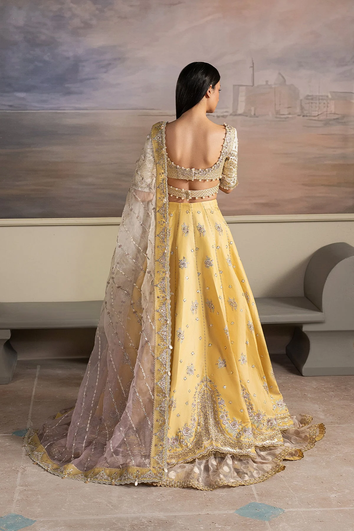 Ayzel Soleva Solaris Wedding Formals 2025 - Image 2