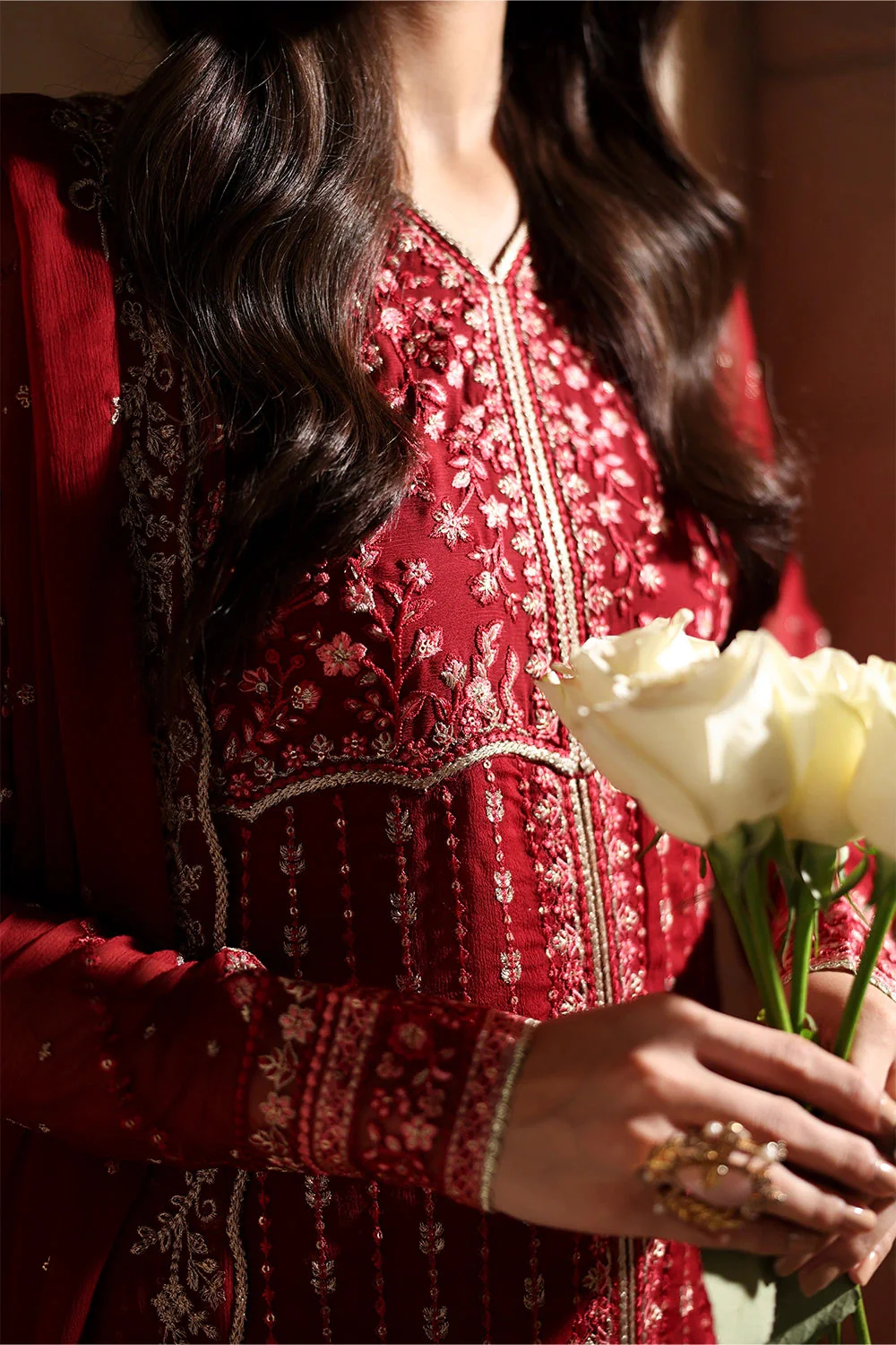 Azure Rubrum-11 Luxe Collection 2025 - Image 2