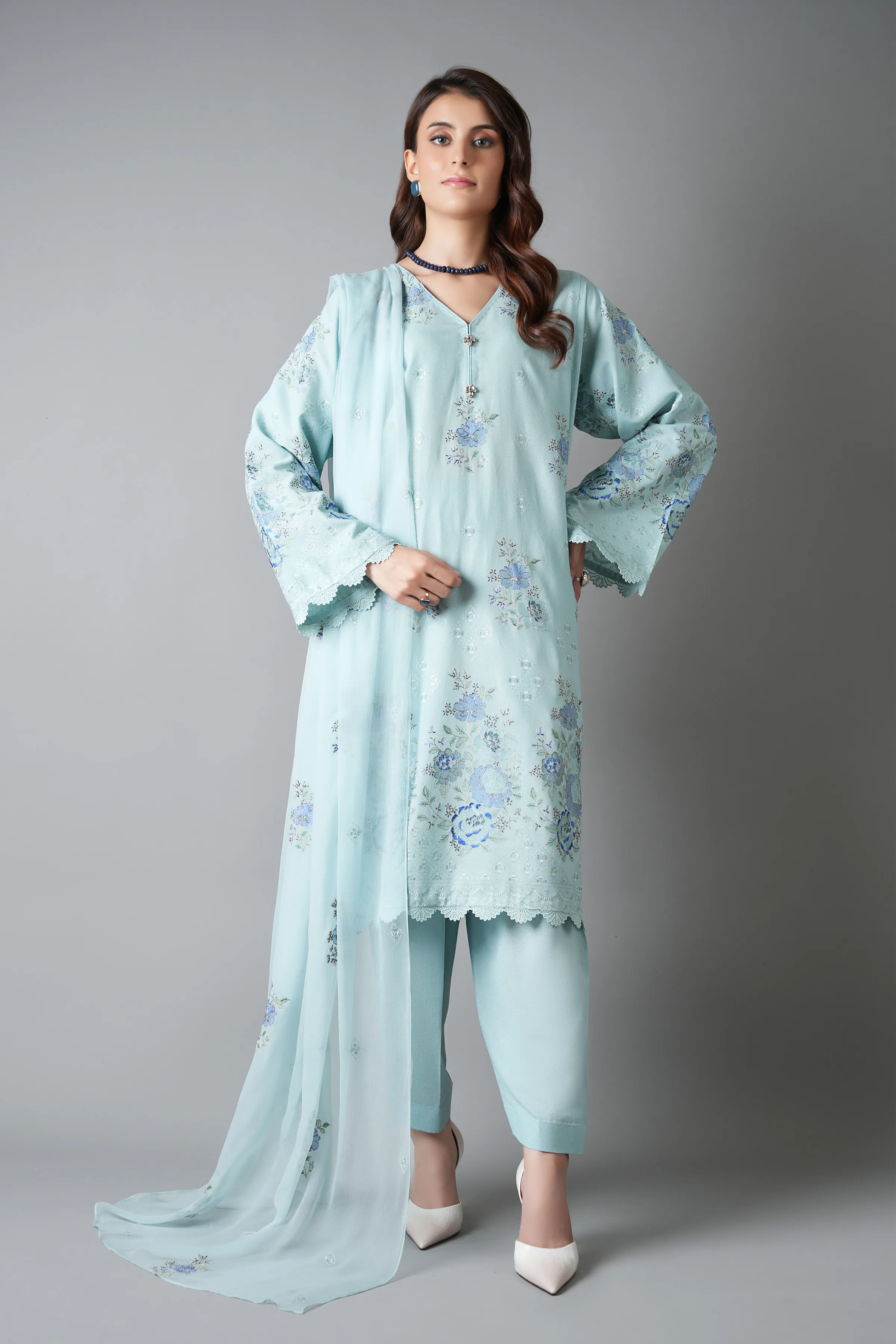 Bareeze Floral Fresco-01 Winter Casual Collection 2025