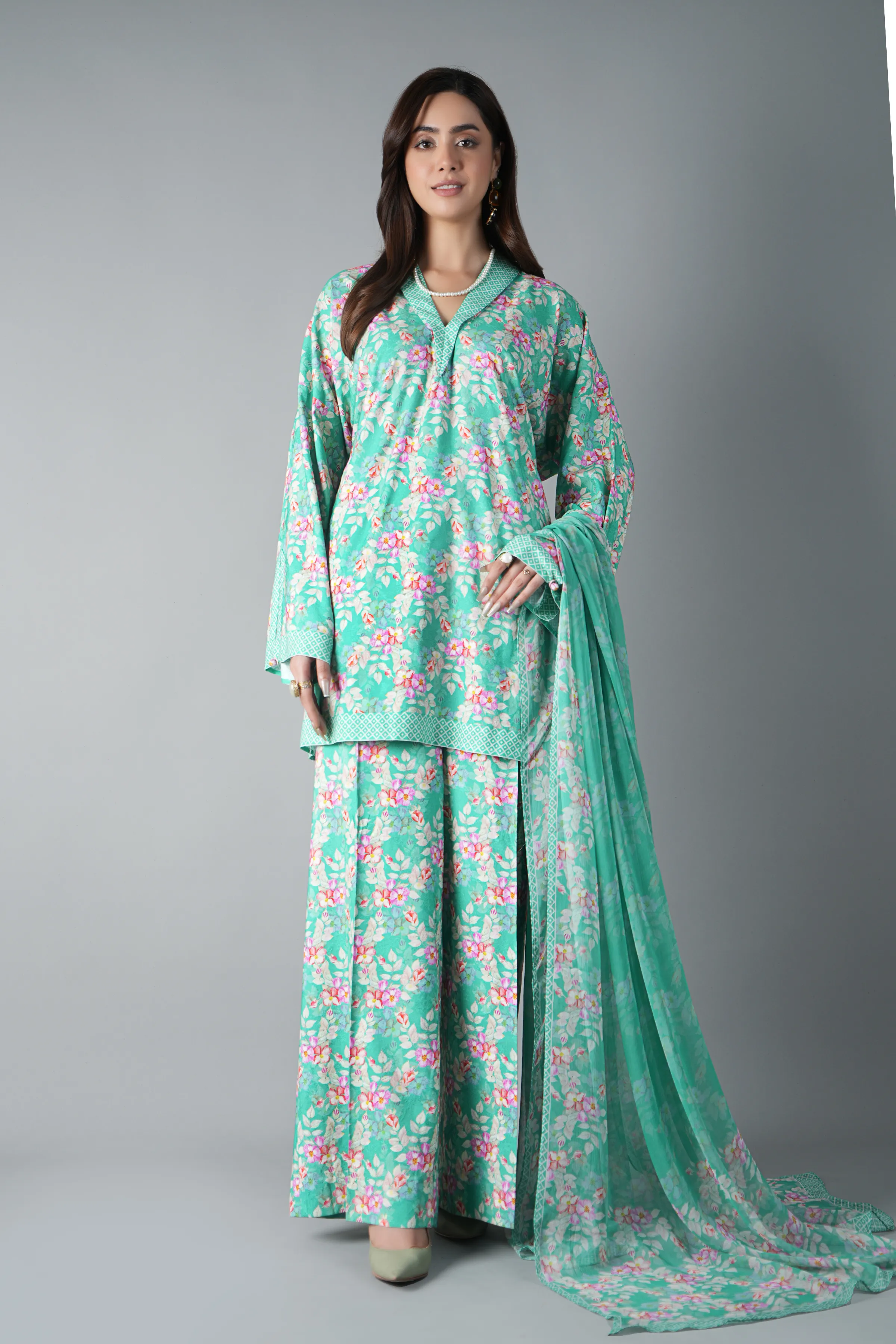 Bareeze Printed-2124 Premium Printed Winter Collection 2025