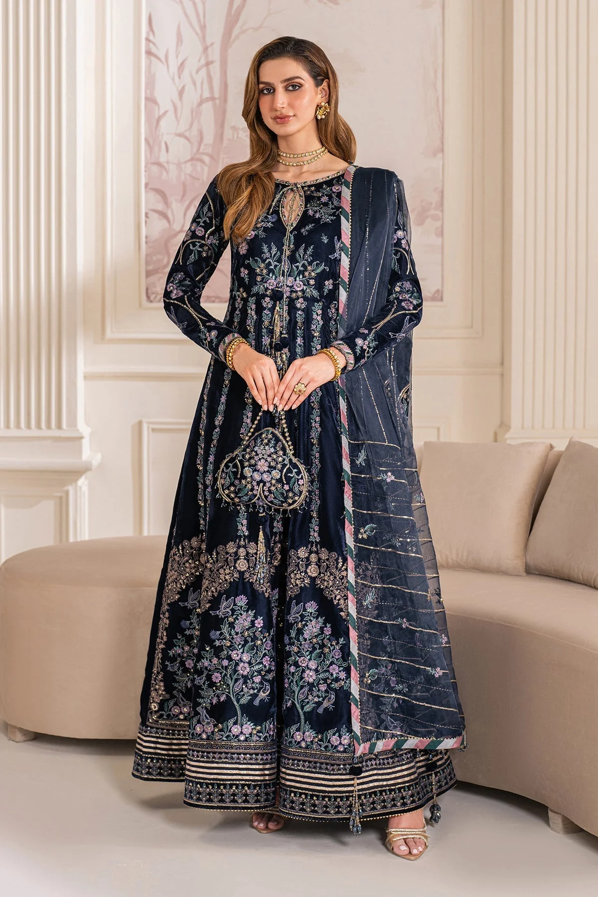 Baroque SF-751 Embroidered Velvet Prets 2024