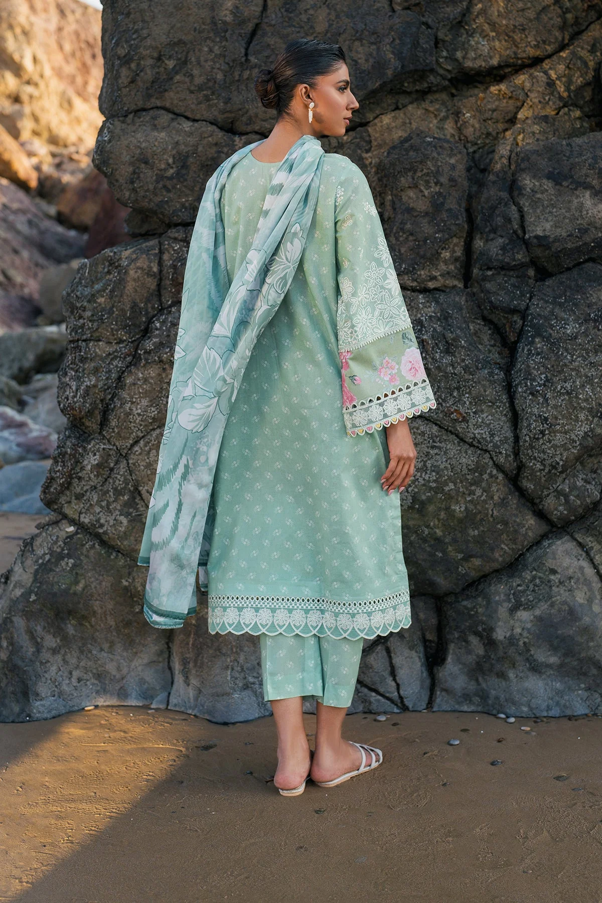 Baroque UF-4131 Summer Lawn 2025 - Image 2