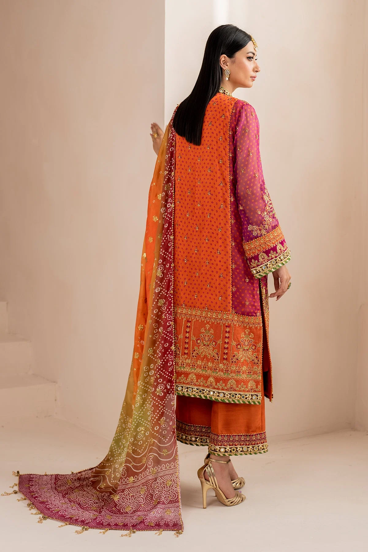 Baroque UF-706 Formals 2026 - Image 2