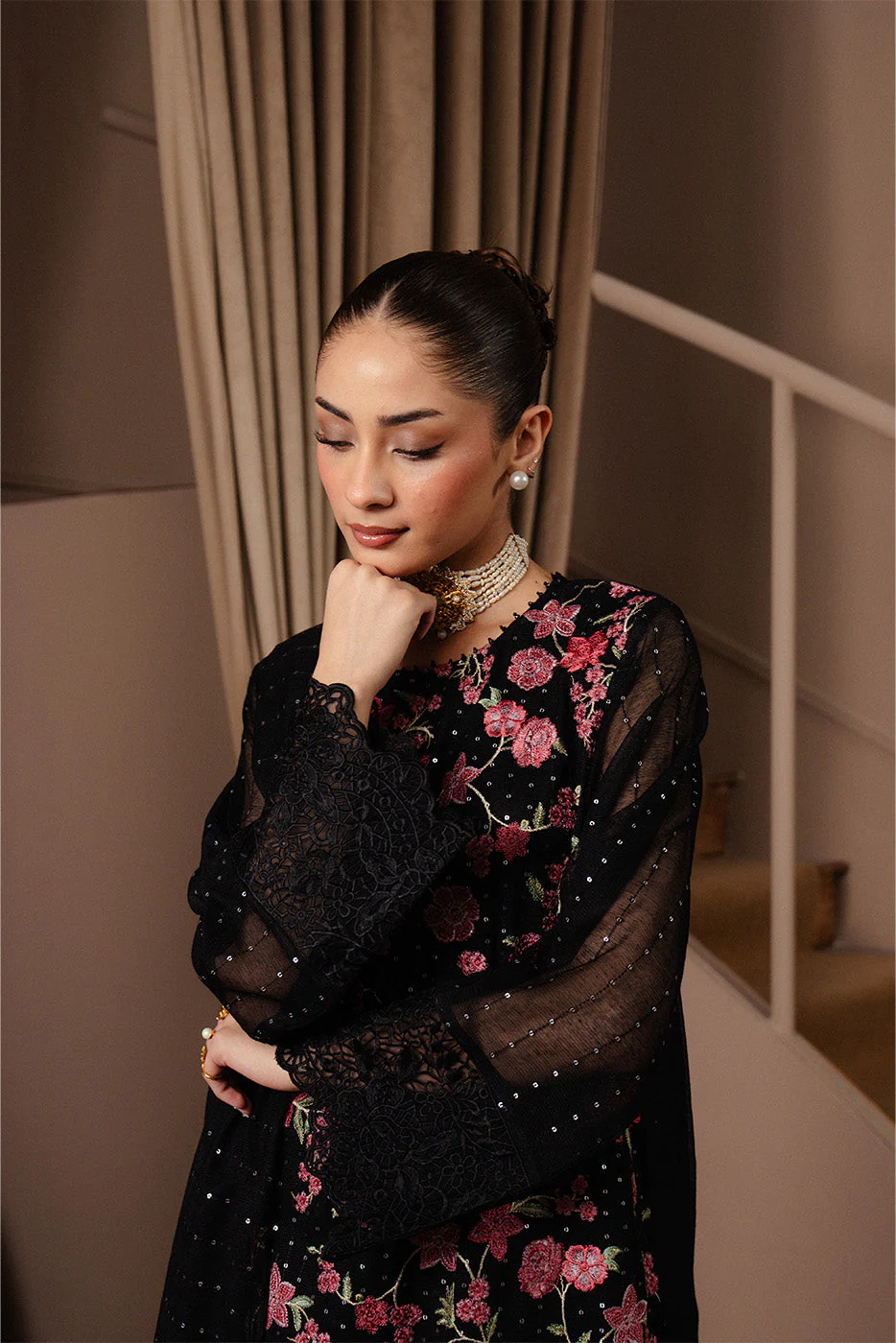 Beechtree BT1250002LP2536-Black Eid Luxury Pret 2025 - Image 2