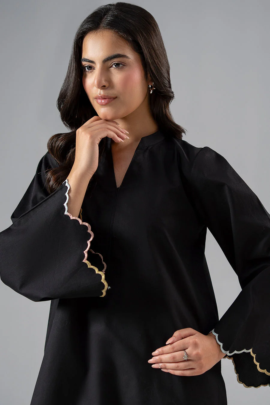 Charizma CNP-6-255 Monochrome Collection 2026 - Image 2
