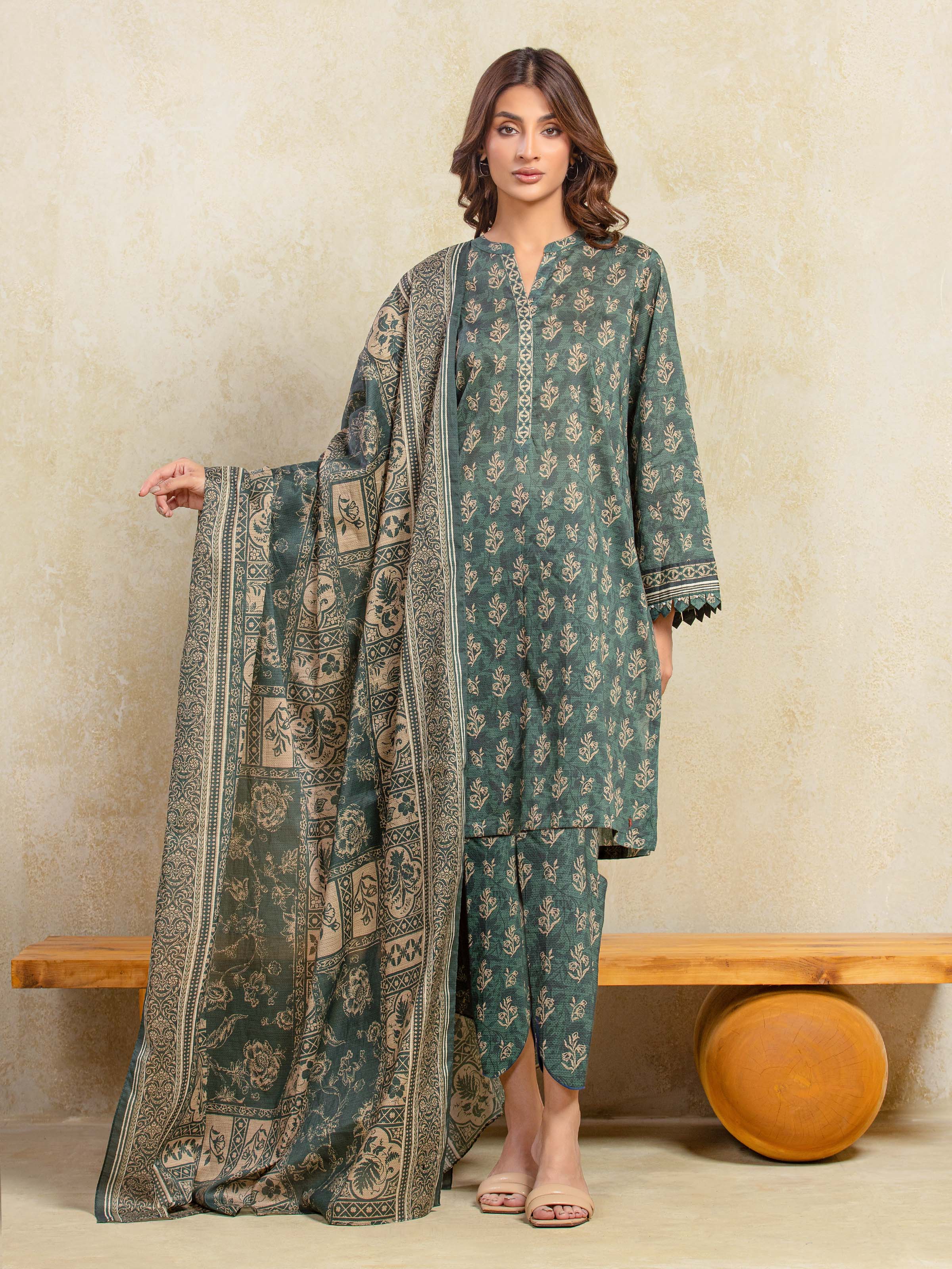 Edenrobe  EWU5A3-36096-3P Winter Collection 0
