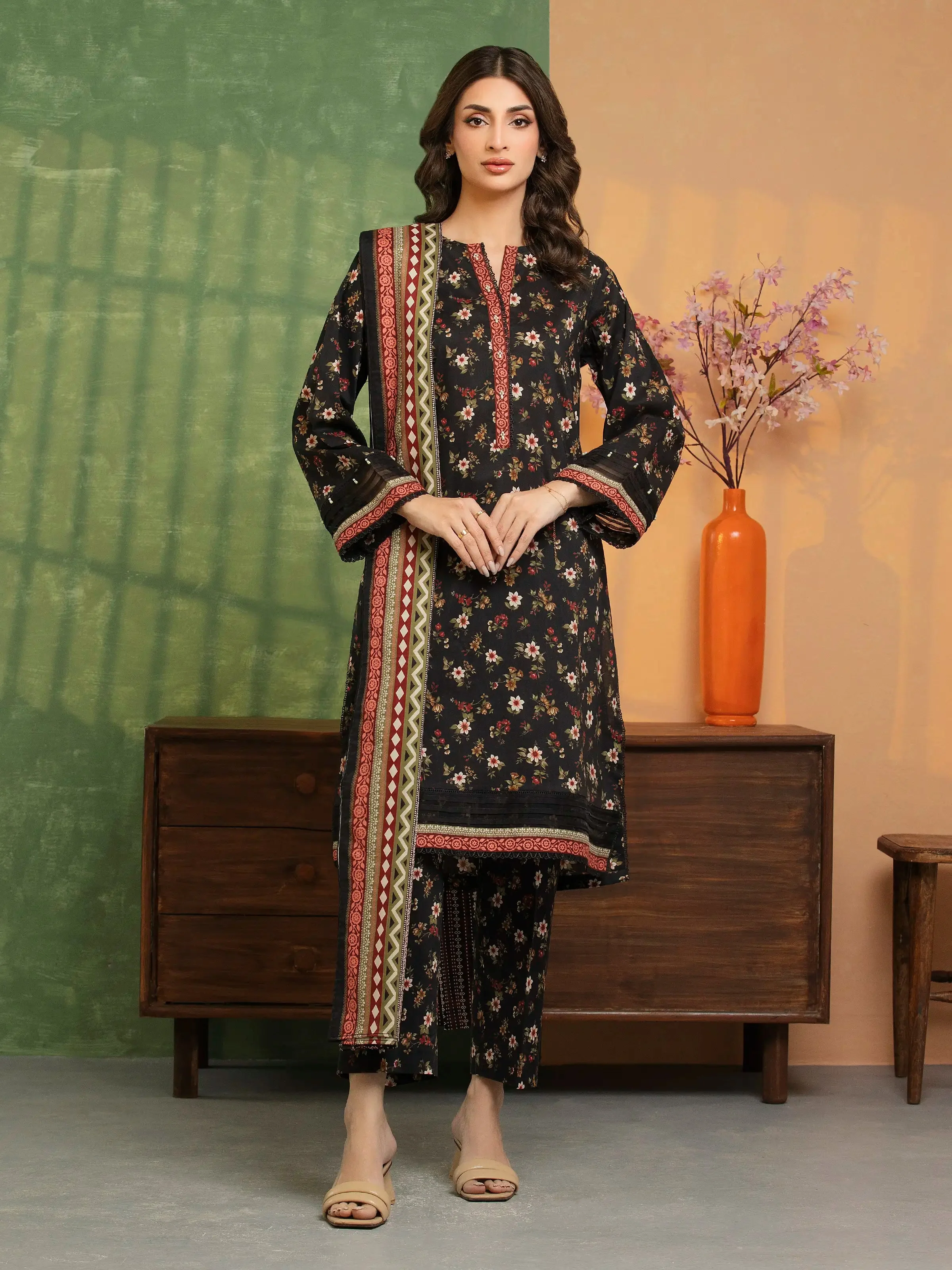 Edenrobe  EWU5A3-36111-3P Winter Collection 2025