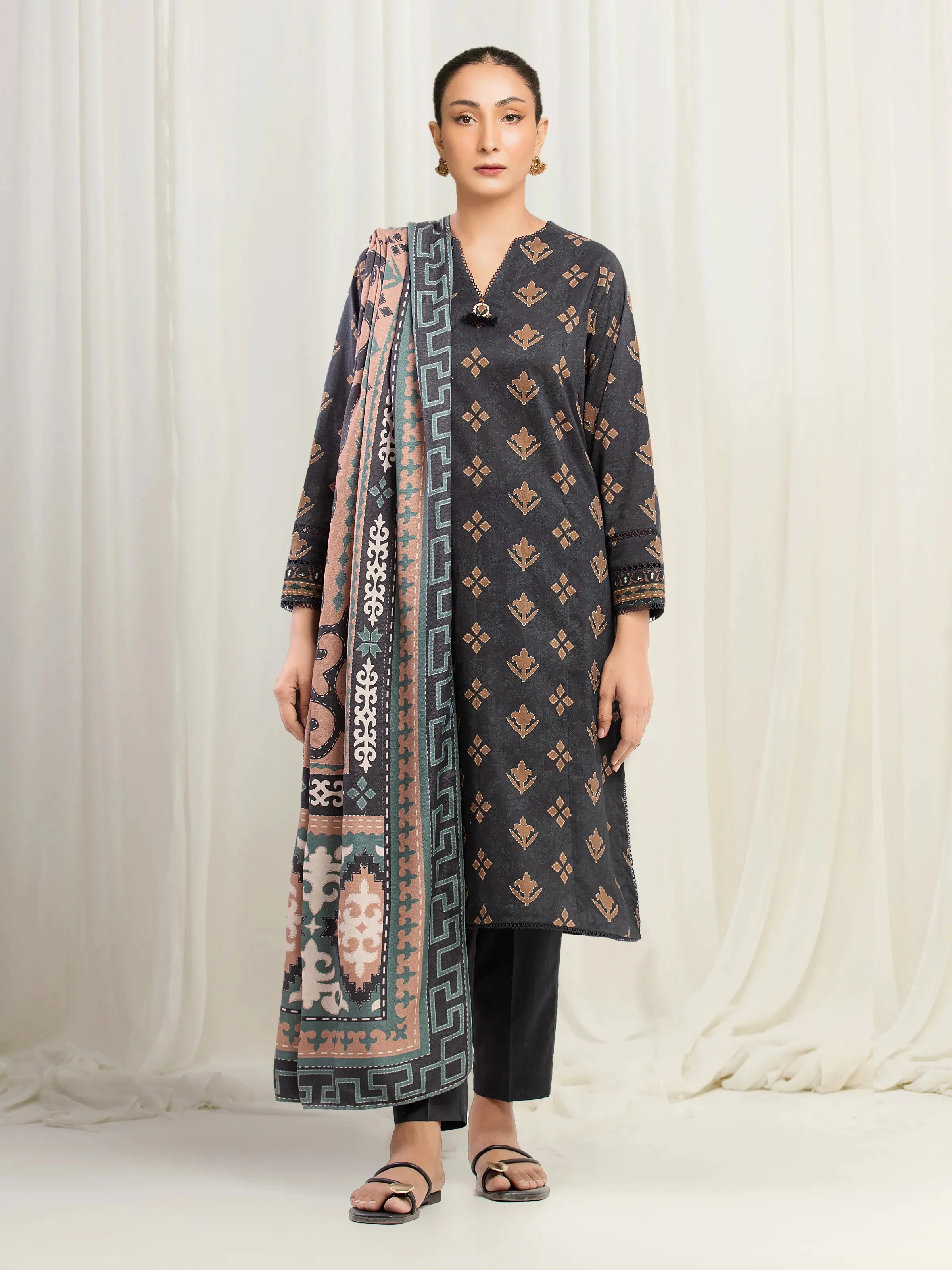 Edenrobe EWU5M3-035-3P Winter Collection 2025