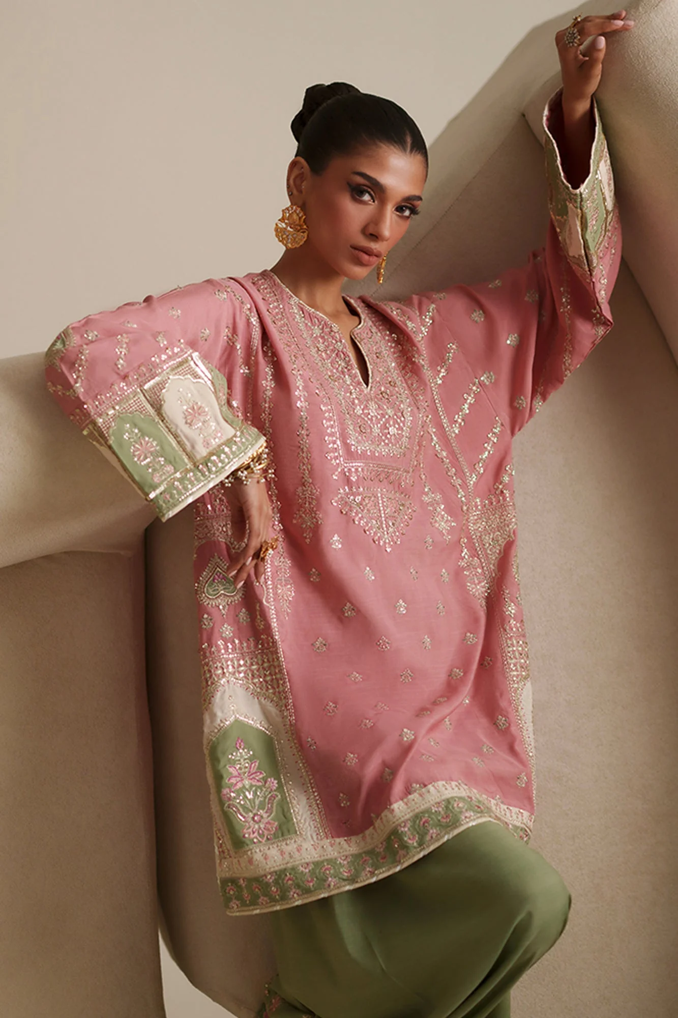 Ethnic E1078/104/408 Women Boutique Collection 2026 - Image 2