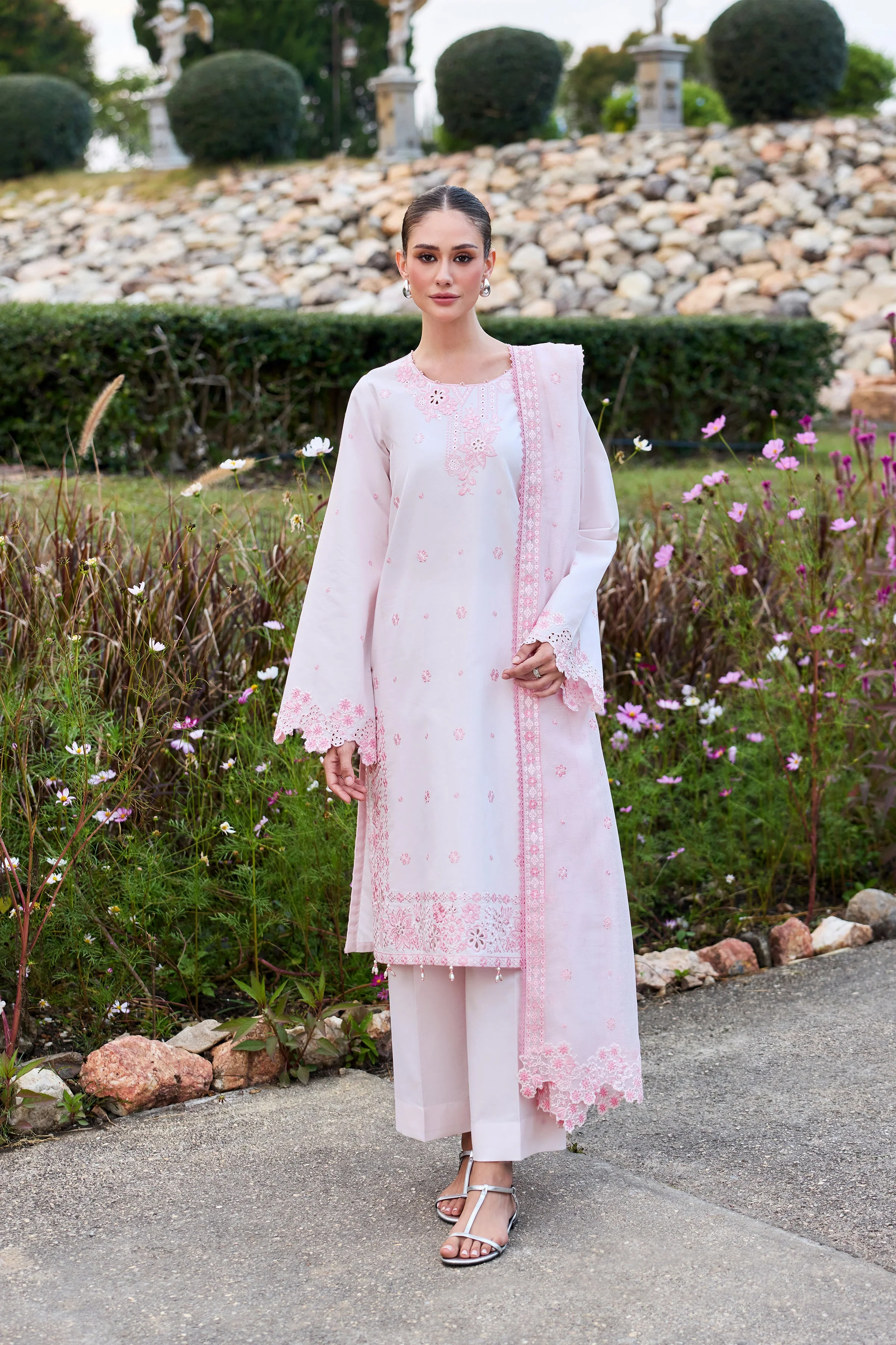 Farasha Cherry Glow Sorine Summer 2026 - Image 2