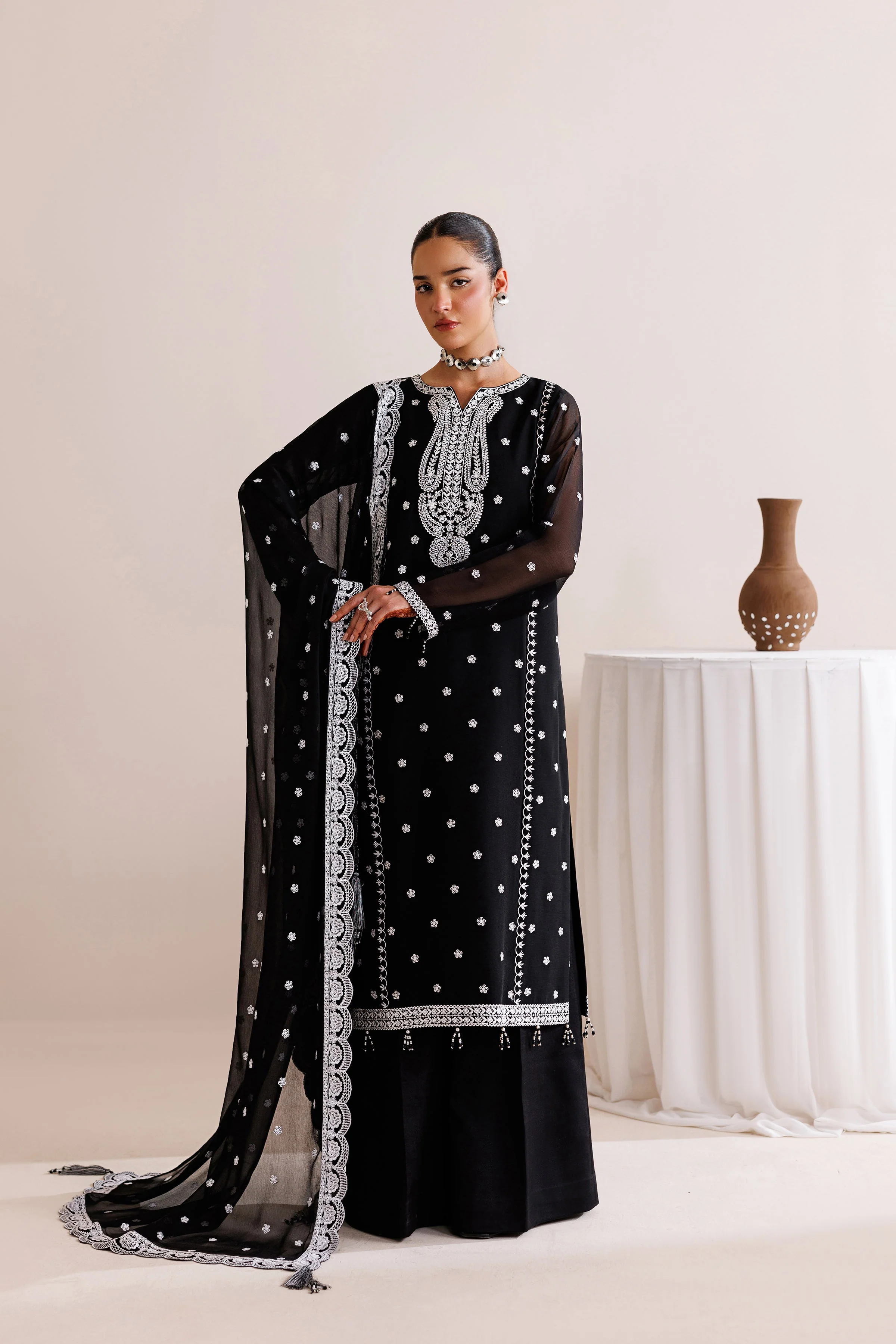 Farasha Dark Mirage Chiffon Threads 2026