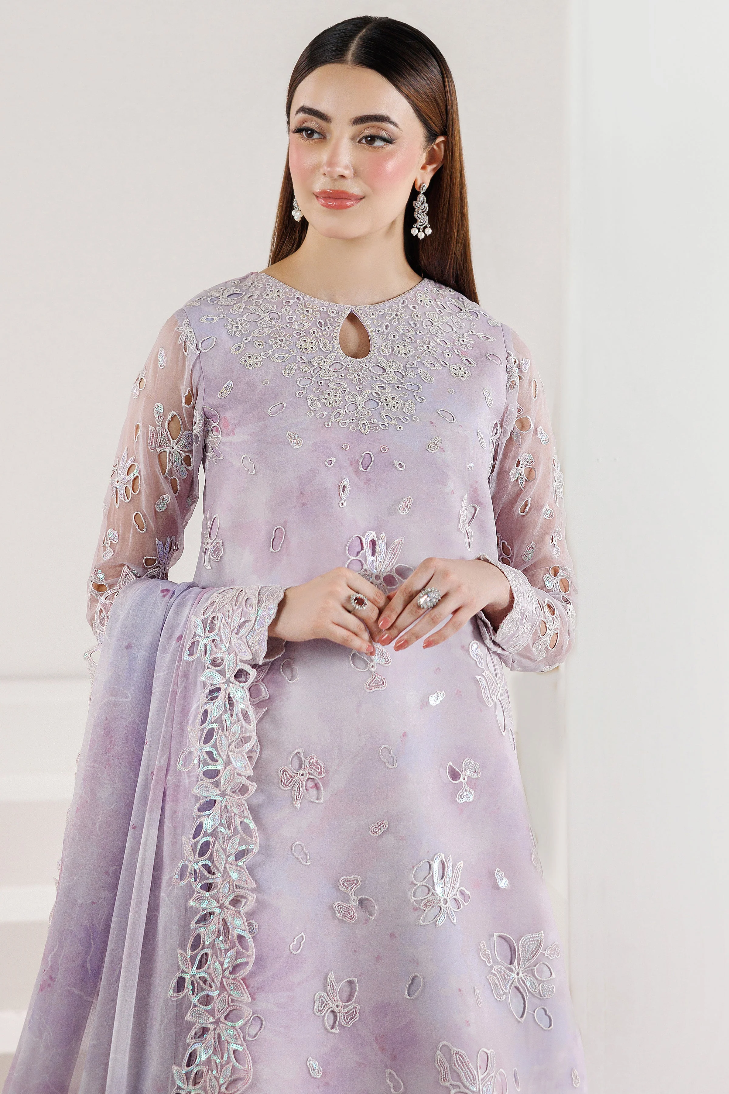 Farasha Lilac Enchant Fiorella Formals 2026 - Image 2