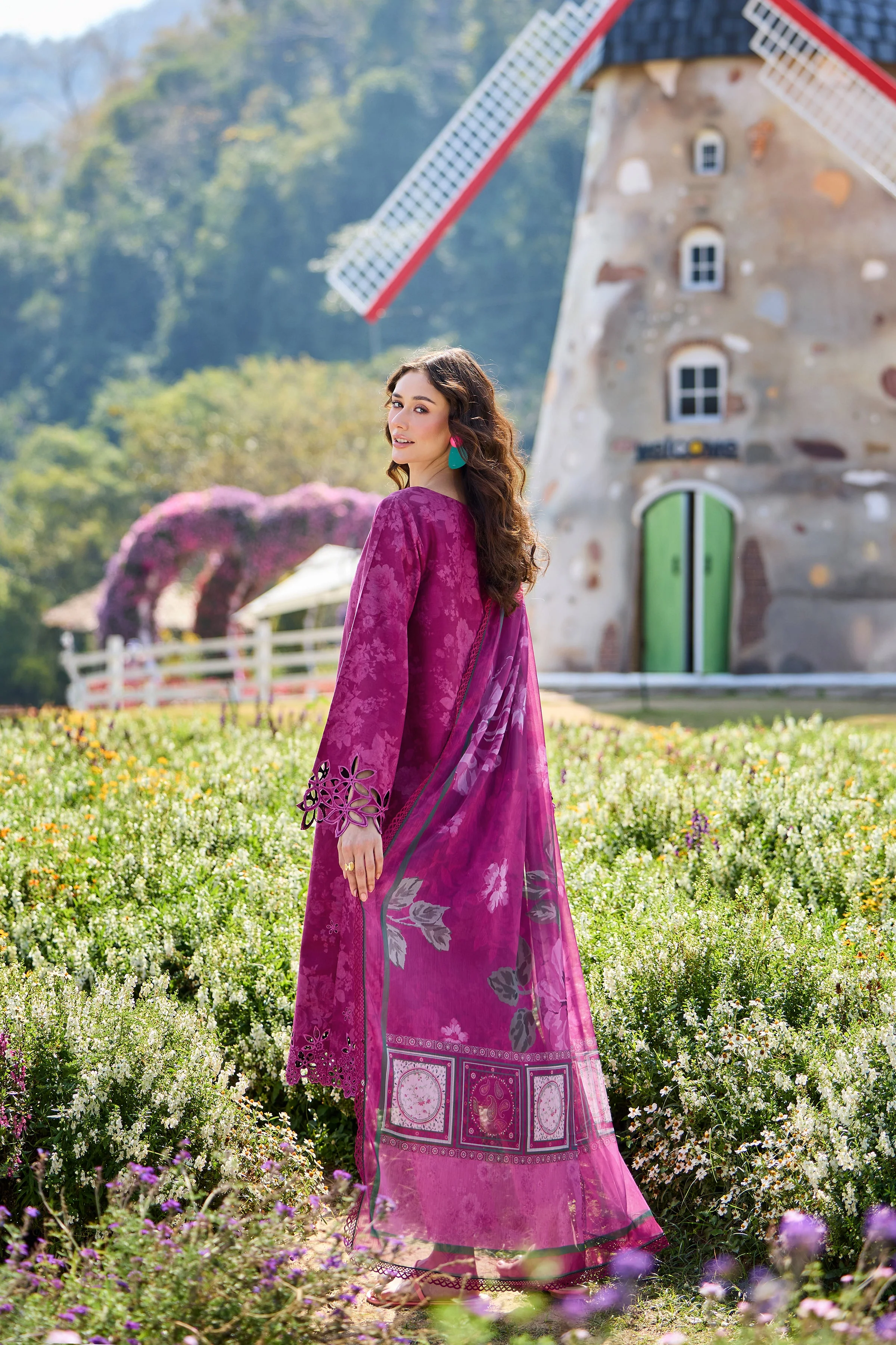 Farasha Meadow Arc Summer Escape 2026 - Image 2