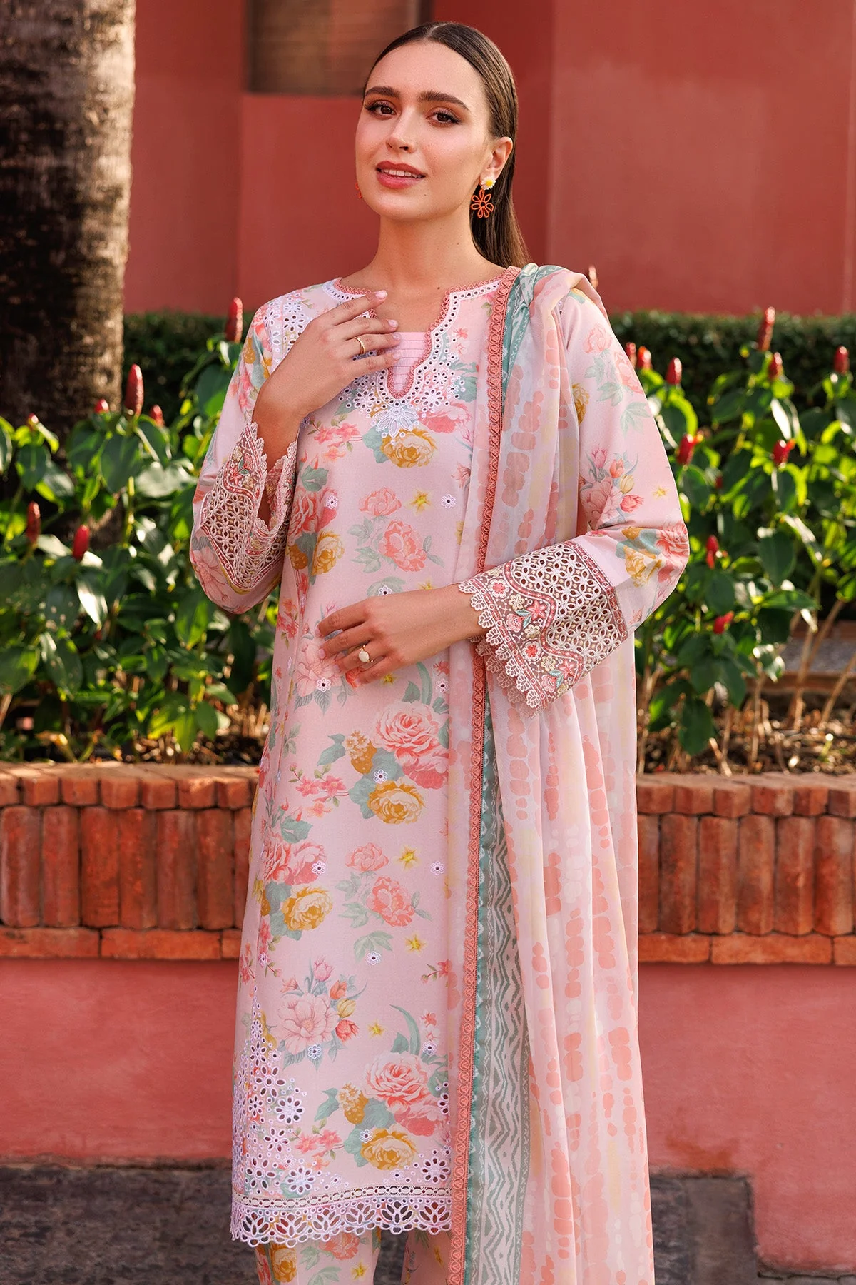 Farasha Online Peach Glow Aurea Eid Summer Collection 2025 - Image 2