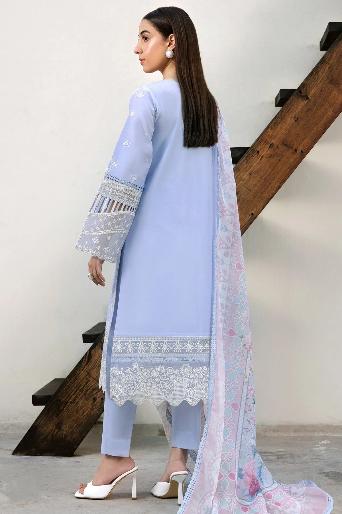 Farasha Online Serene Blue Summer Weaves Embroidered lawn 2025 - Image 2
