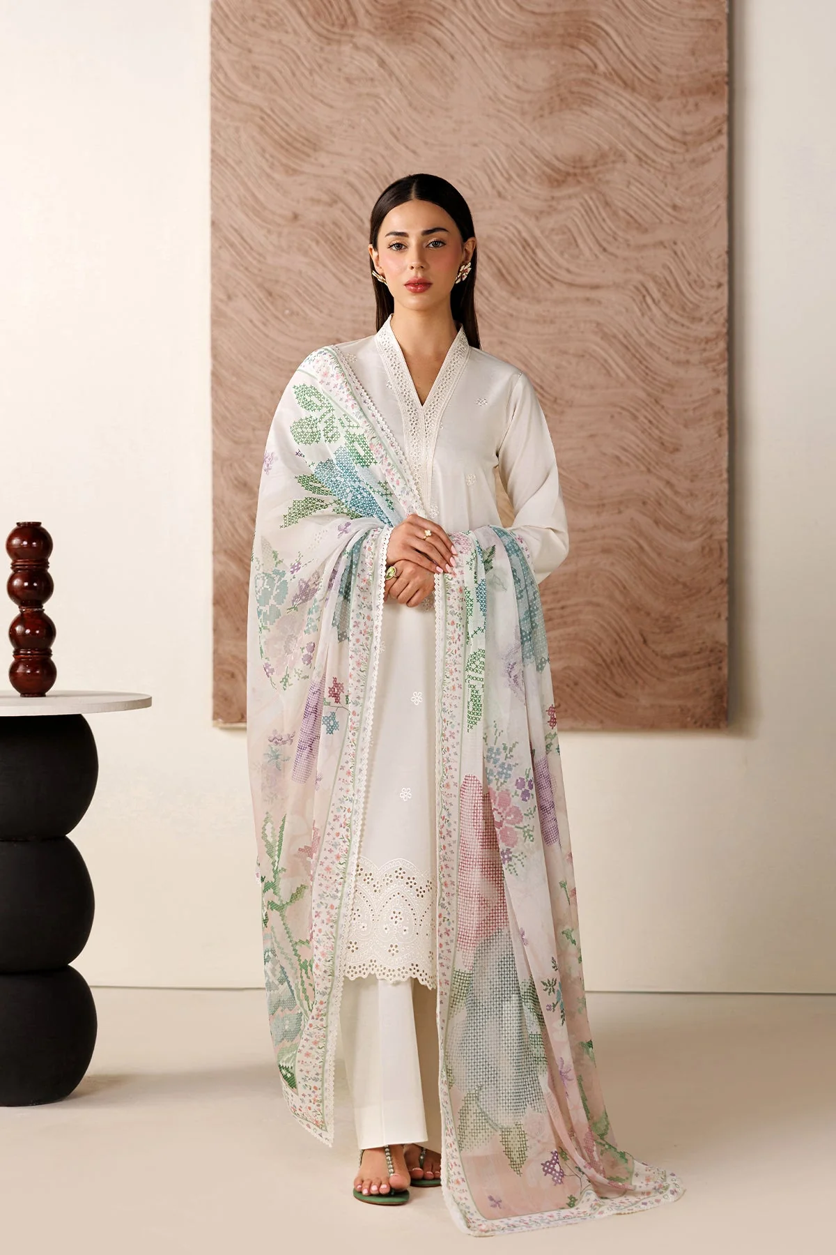 Farasha White Grace Summer Melody 2026