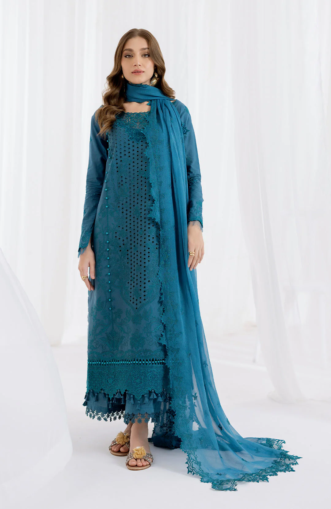 Fiona Saphira Solace Luxury Lawn 2025
