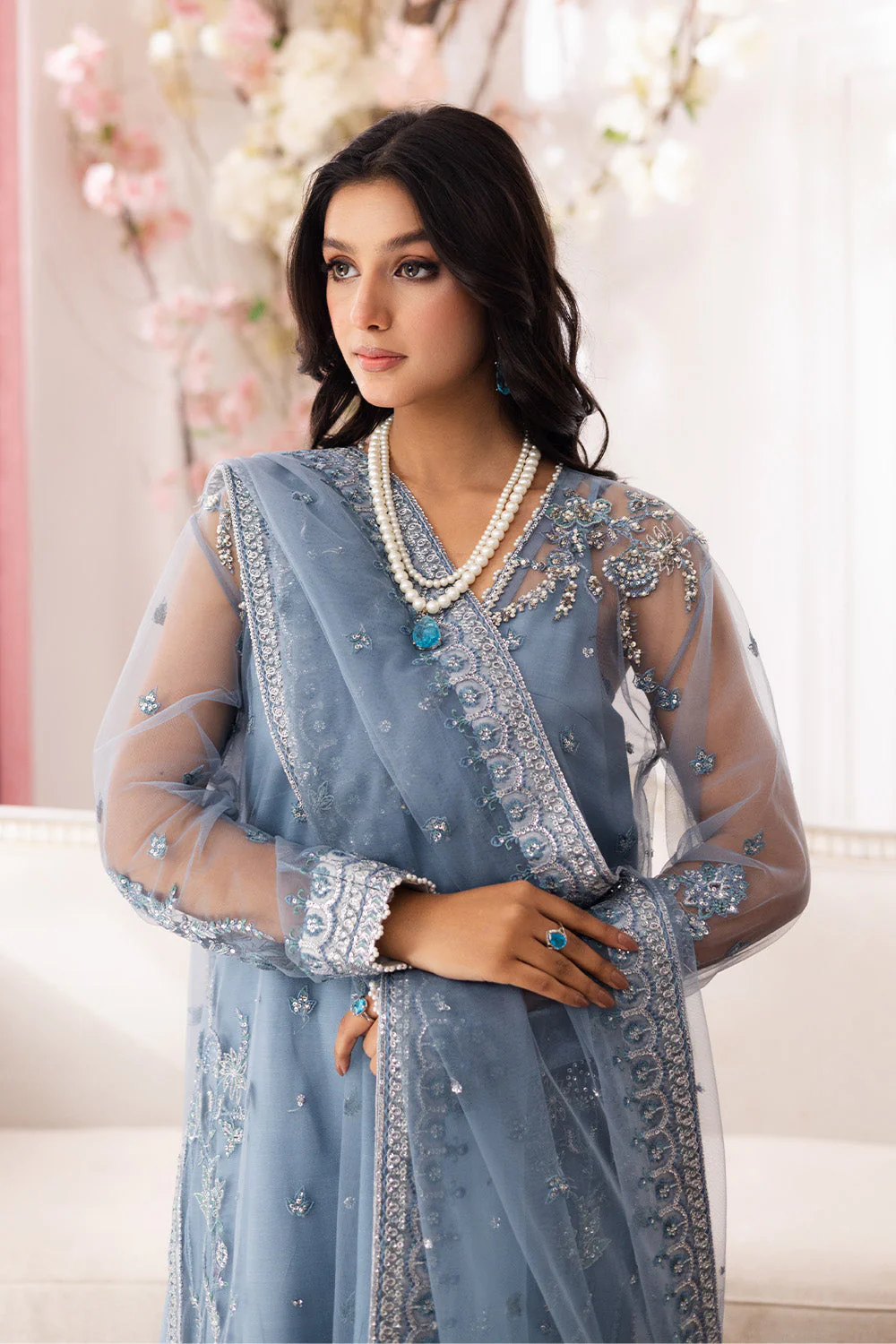 Freesia Premium Ferea - FW40022 Zari Luxury Formals 2025 - Image 2