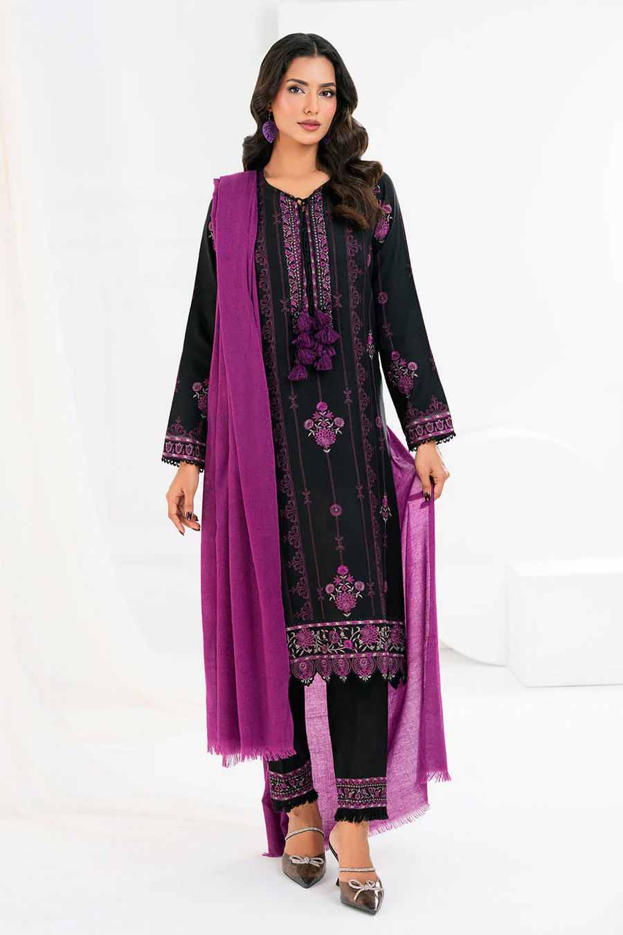 Gul Ahmed AP-52020 Heer Winter 2025