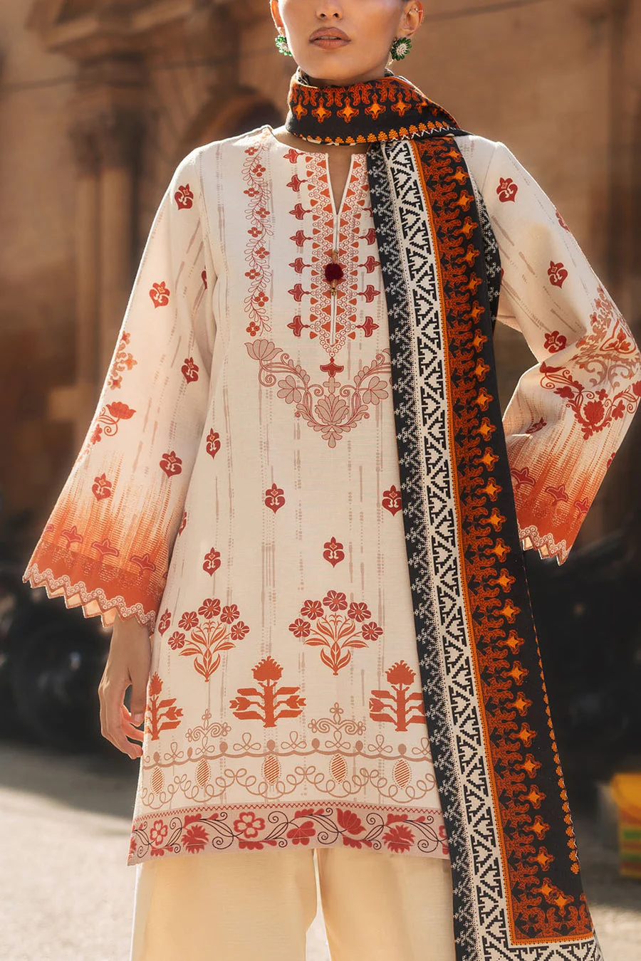 Gul Ahmed SC-52004 Rang-E-Sukoon 2025 - Image 2