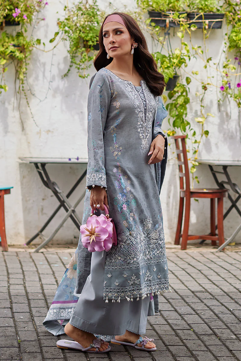 Gulaal Carla Saffira Lawn 2025 - Image 2