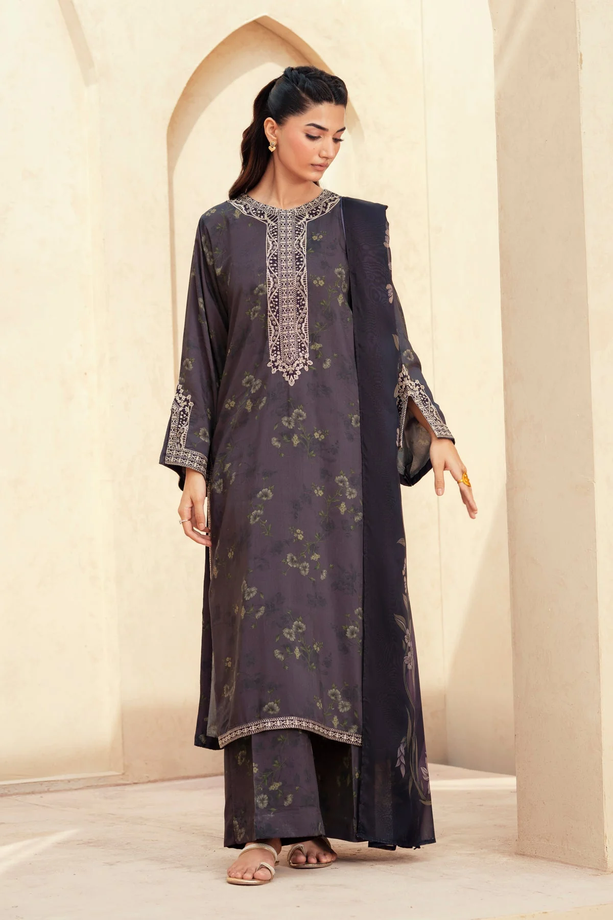 Iznik Atash Autumn Refresh 2025 - Image 2