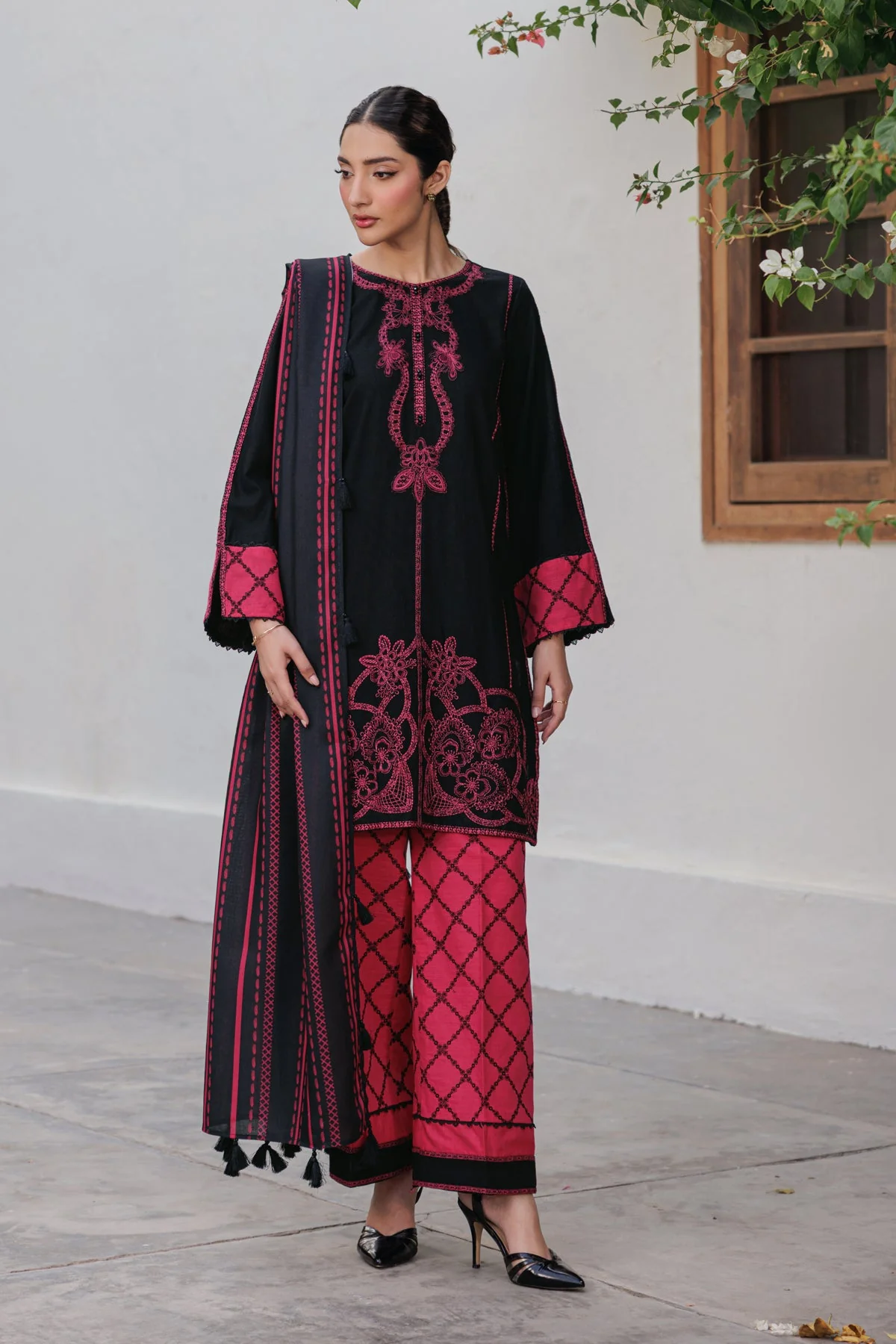 Iznik Duroosh Autumn Refresh 2025