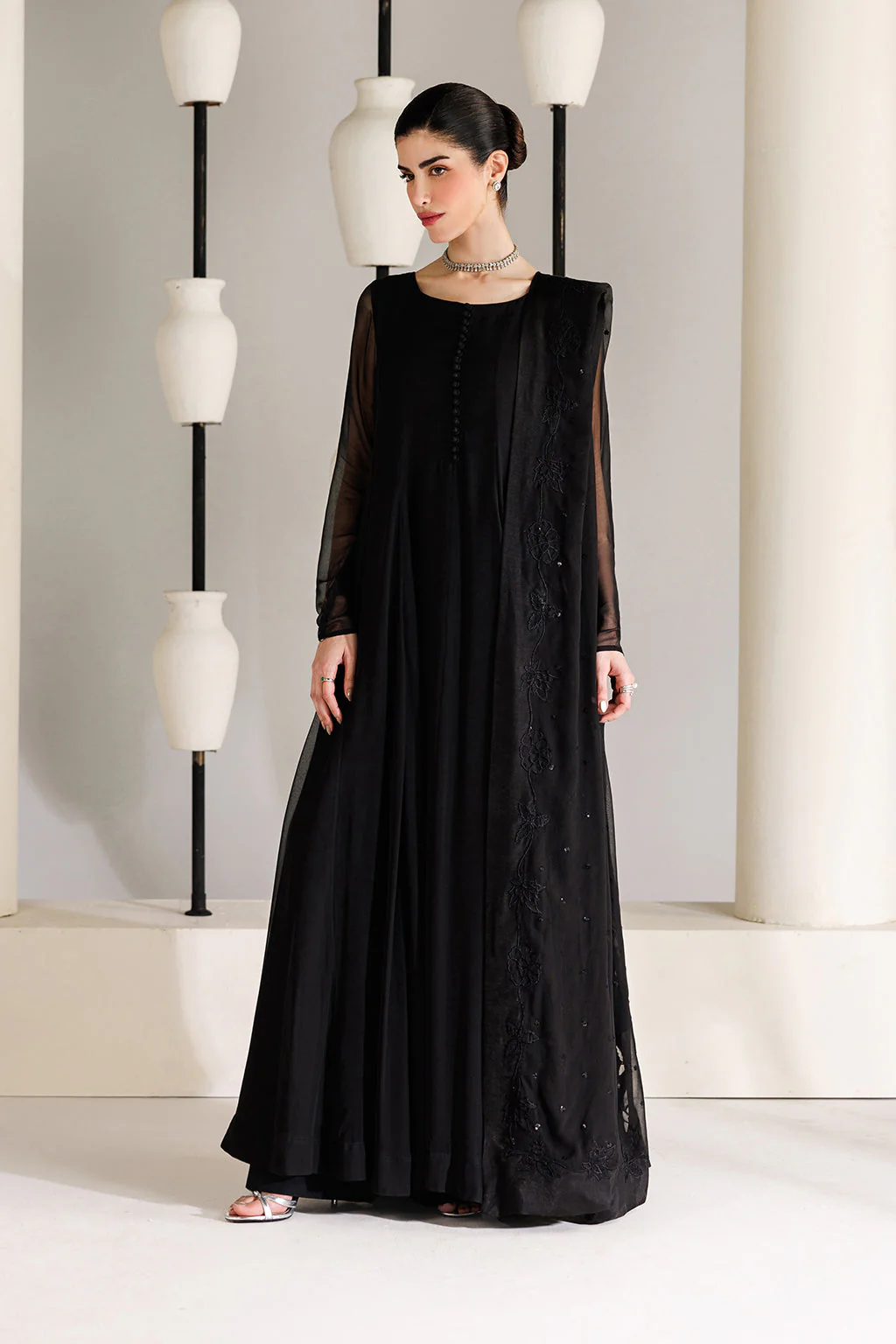 Iznik IP-346 Essentials Formal Collection 2026