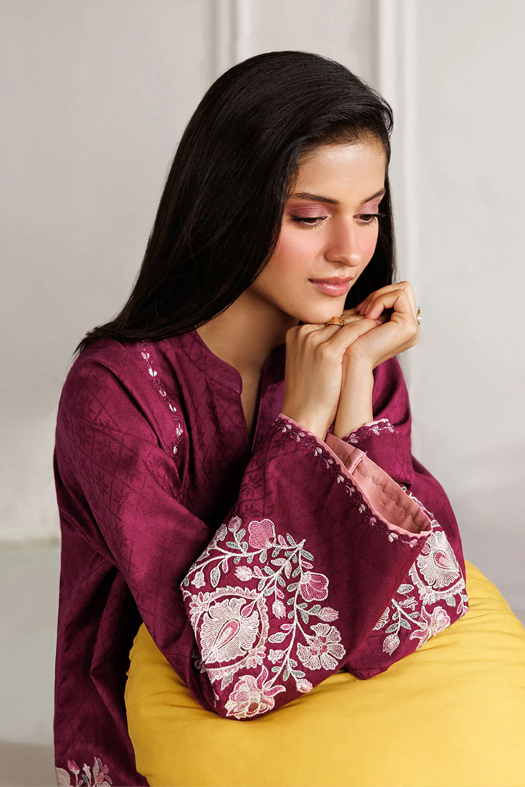 Iznik IP-358 Summer Pret 2026 - Image 2