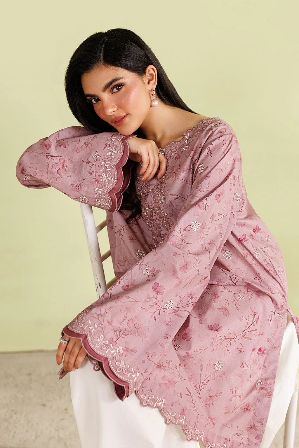 Iznik IP-367 Summer Pret 2026 - Image 2