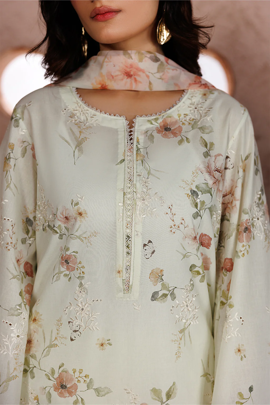 Iznik UE-708 Sunscape Lawn 2026 - Image 2
