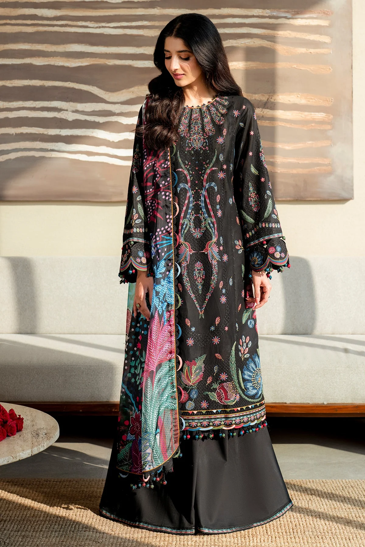 Jazmin SL25-D10 Shahkaar Luxury Lawn 2025