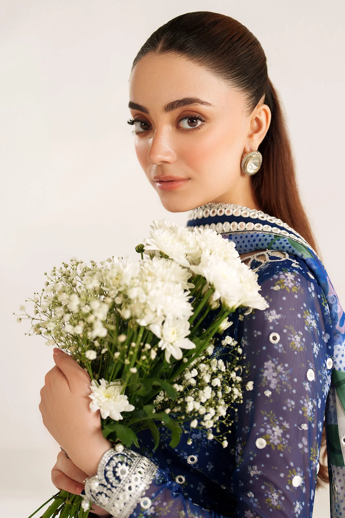 Jazmin UC-3106 Formals 2026 - Image 3