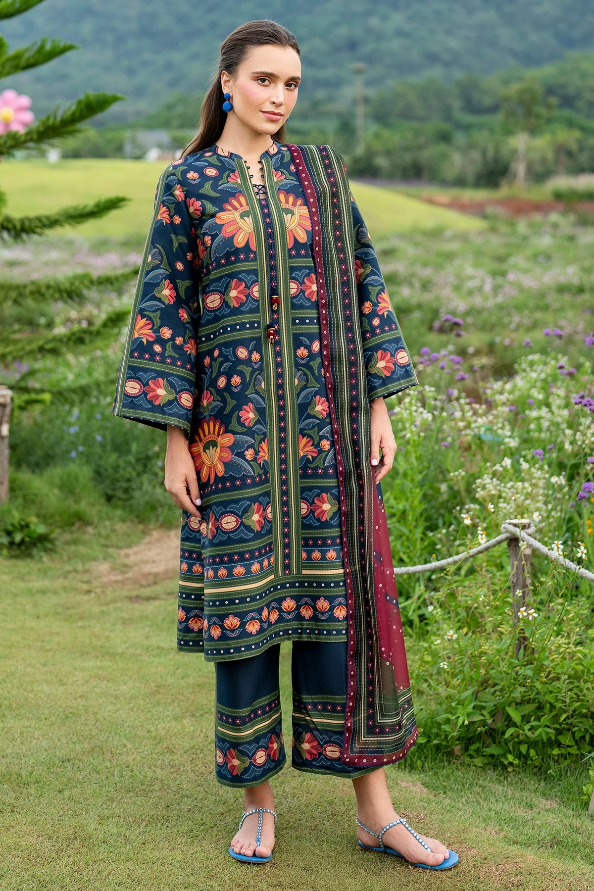 Jazmin USE-9234 Summer Lawn 2025