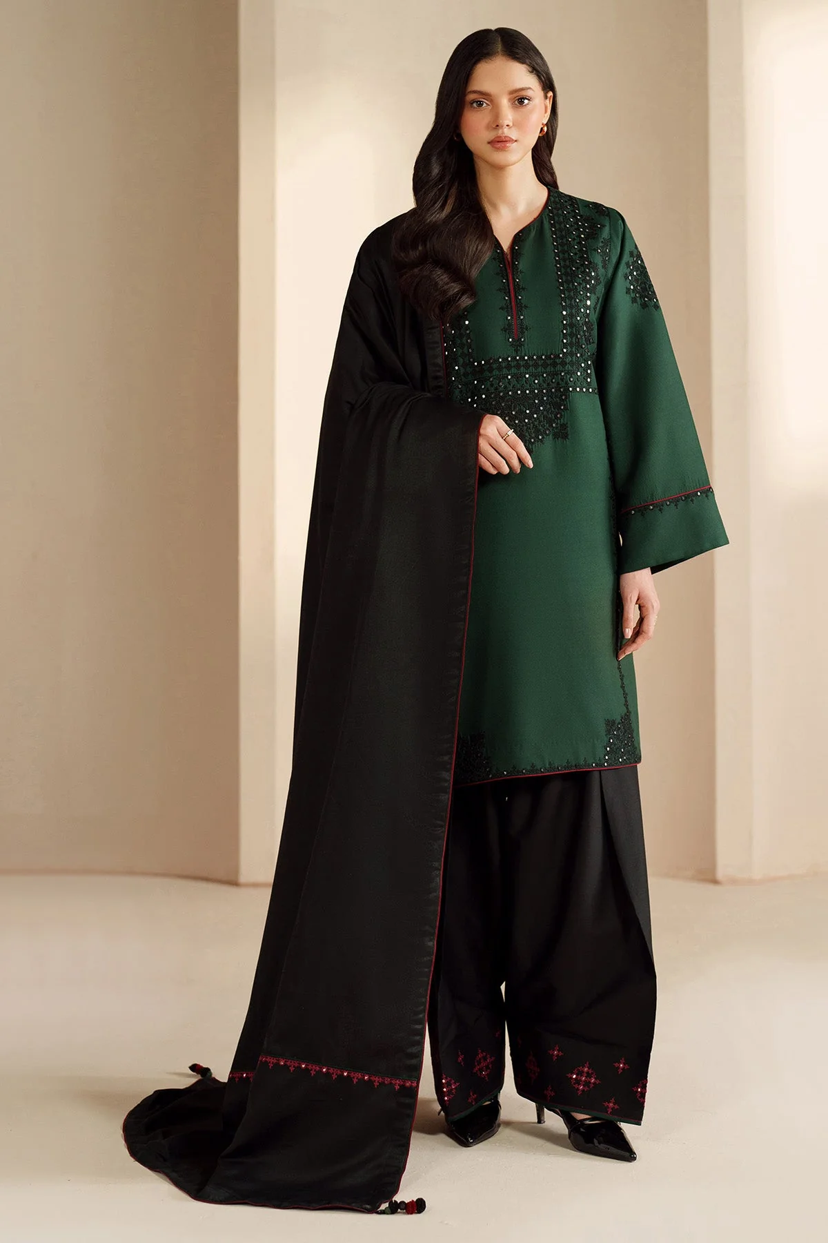 Jazmin UW-0206 Winter Collection 2025