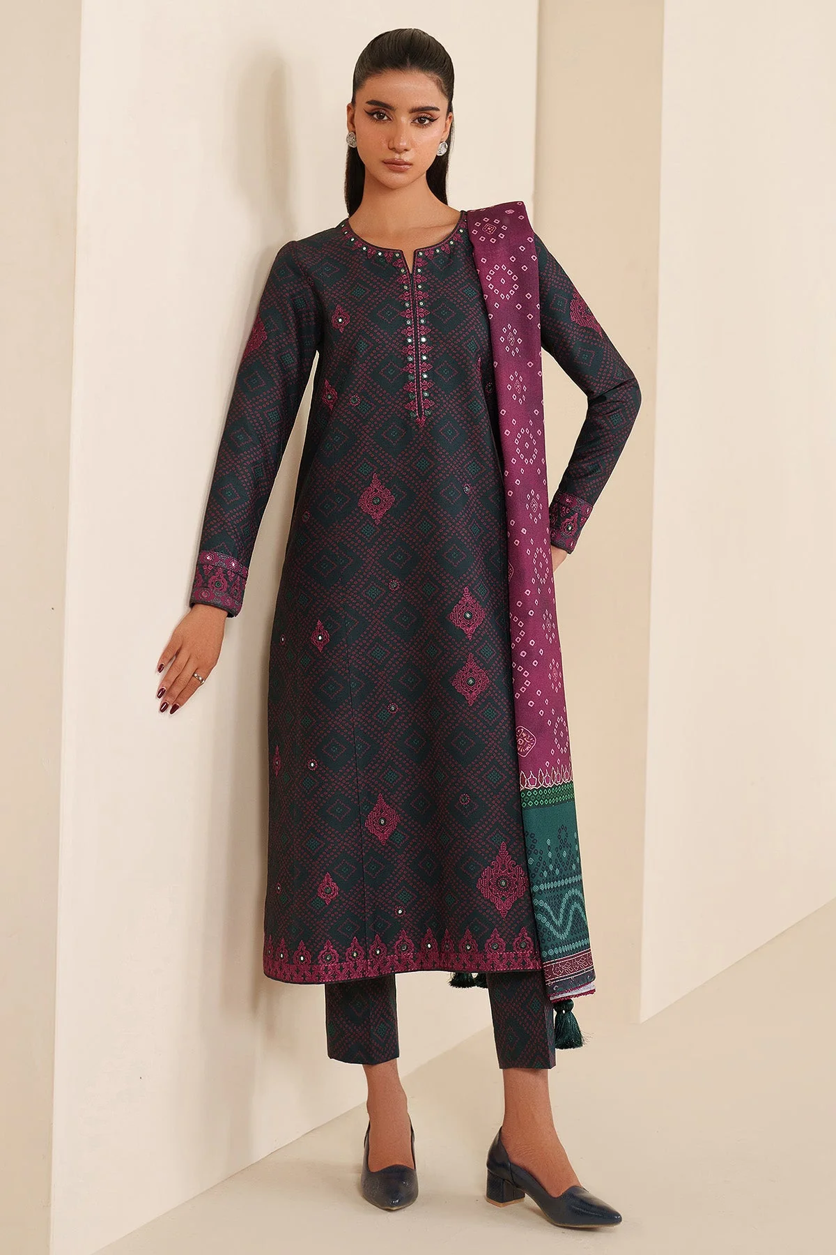 Jazmin UW-0230 Winter Collection 2025