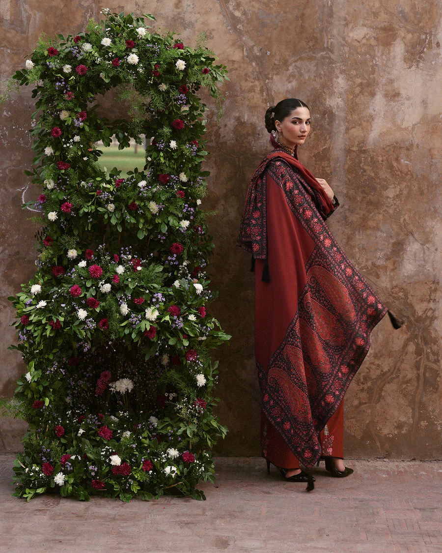Jugnu Lahore Parsa Khaddar Collection 2025 - Image 2