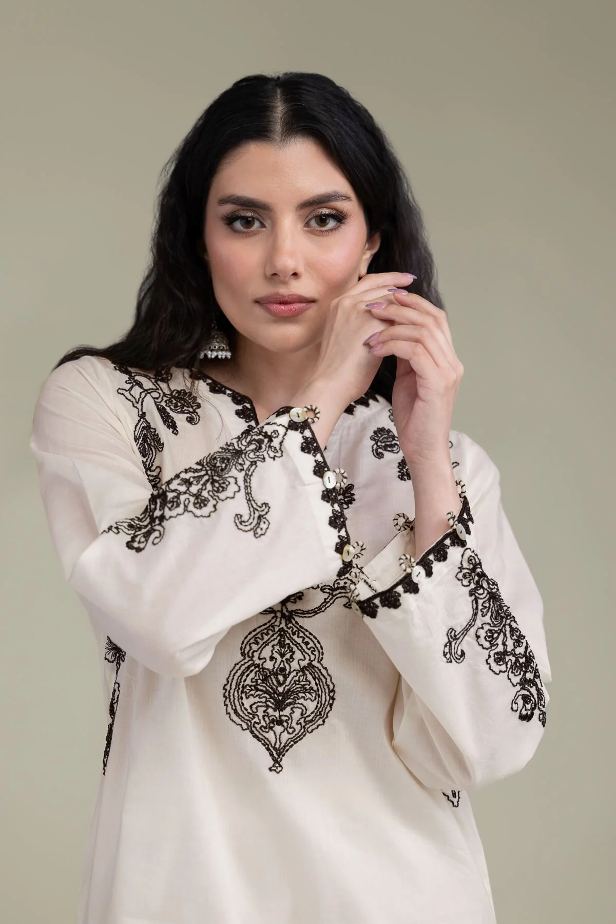 Khaadi 25-10-12E6-04TB-VG_MULTI Monochrome Edit 2026 - Image 2