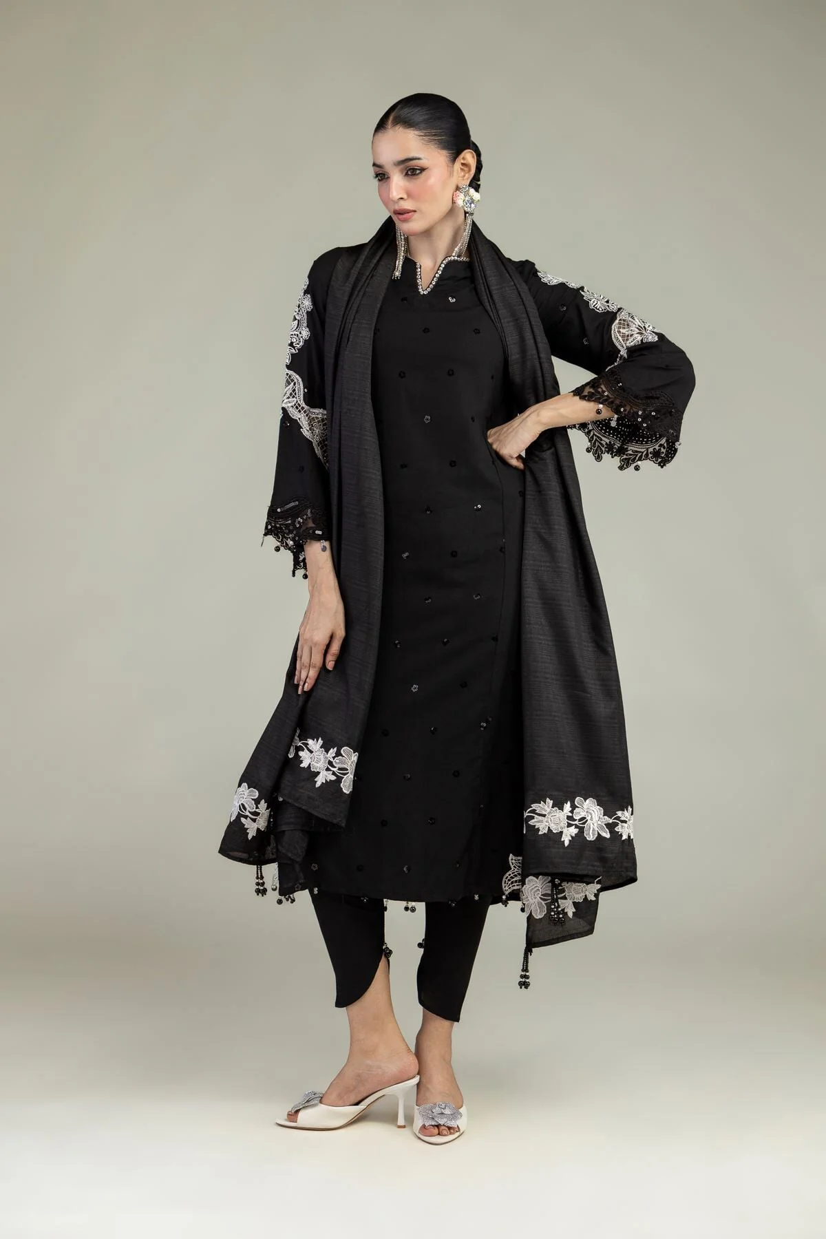 Khaadi DW2429B252 Studio Statement Hues 2026 - Image 2